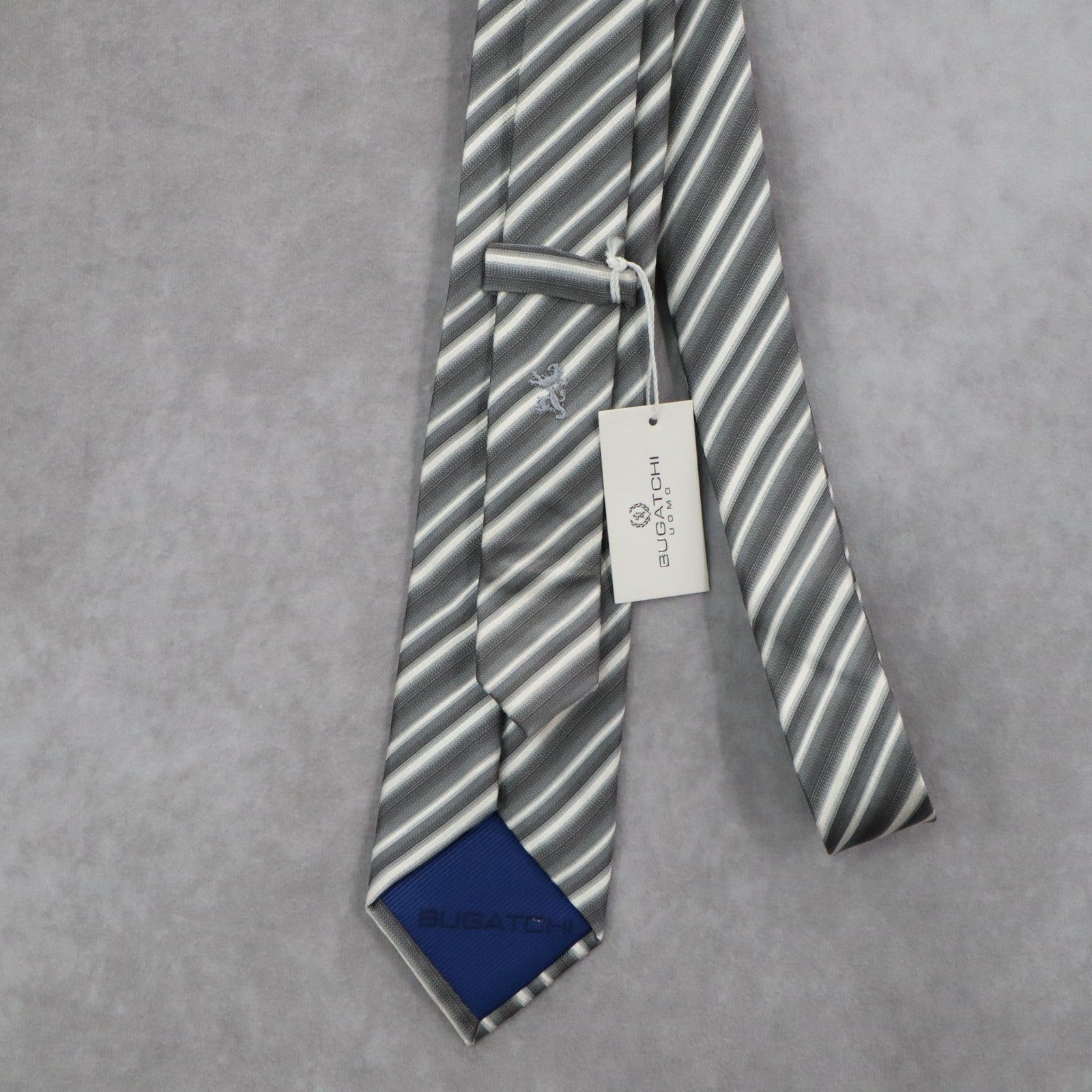 Bugatchi Uomo Gray Stripe Executive Formal Business Silk Classic Men's Neck Tie