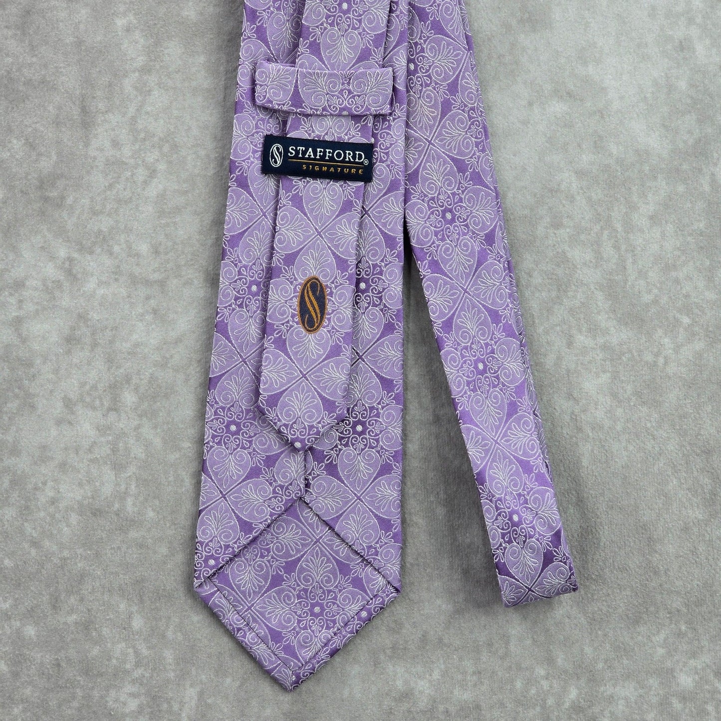 Stafford Signature Purple Silver Floral Paisley 100% Silk Men's Neck Tie Office