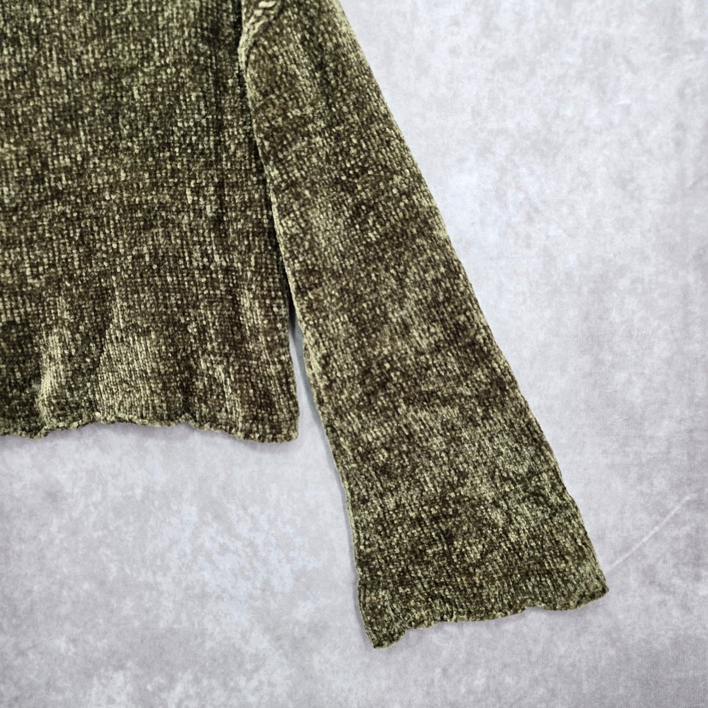 Charlotte Ruse Green Turtleneck Crop Chenille Flare Sleeve Y2K VTG Sweater Small