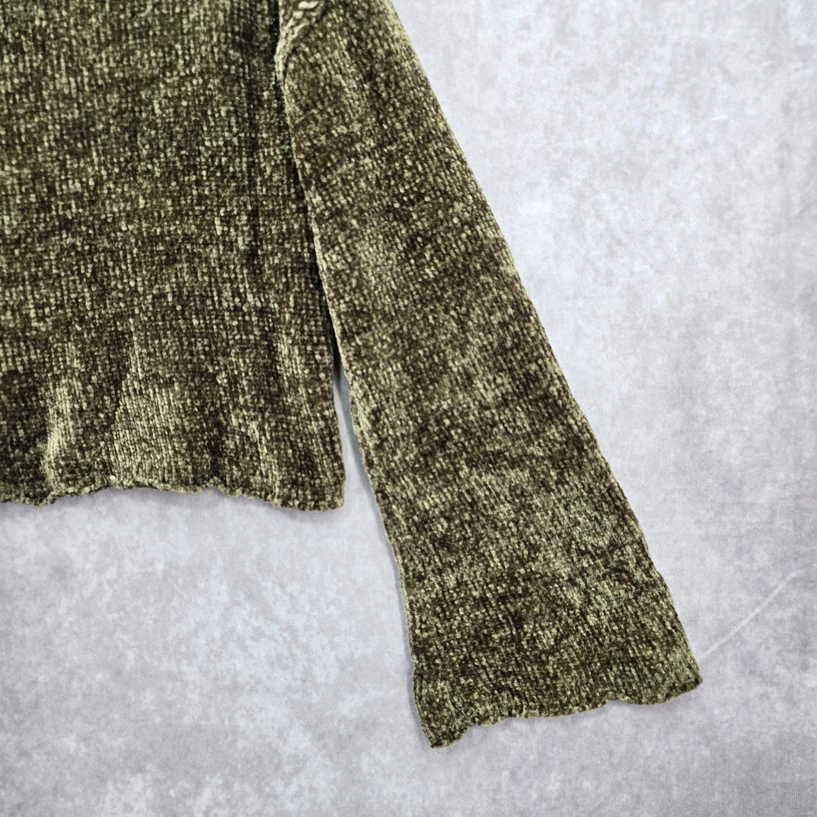 Charlotte Ruse Green Turtleneck Crop Chenille Flare Sleeve Y2K VTG Sweater Small
