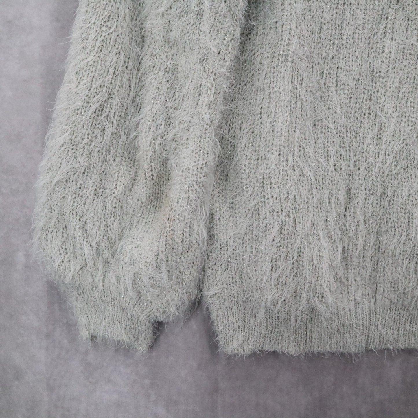 Easel Fuzzy Sweater Gray Shaggy Knit Pullover Cozy Grunge Y2K Softcore M Medium