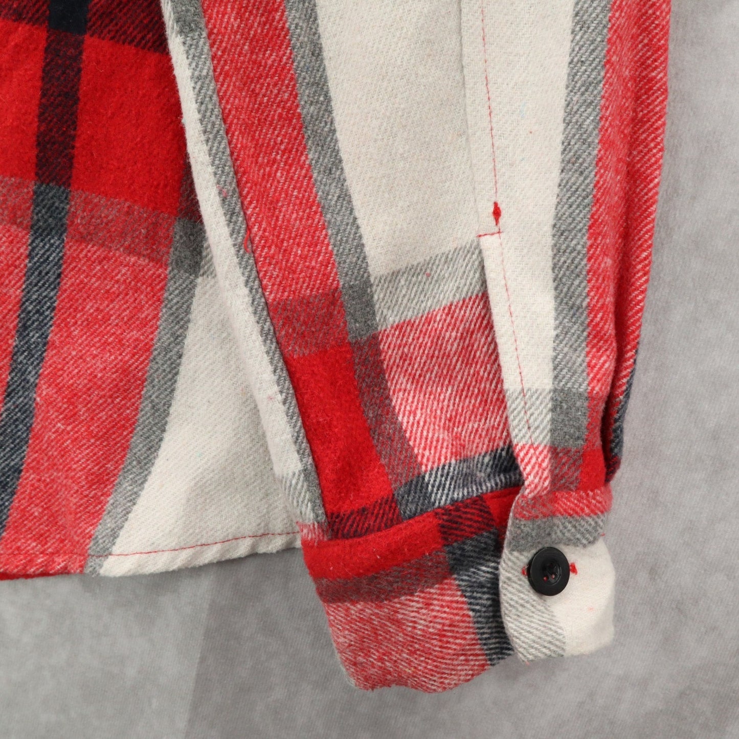 Trendy Queen Red Long Sleeve Plaid Flannel Button Down Pocket Shacket Large