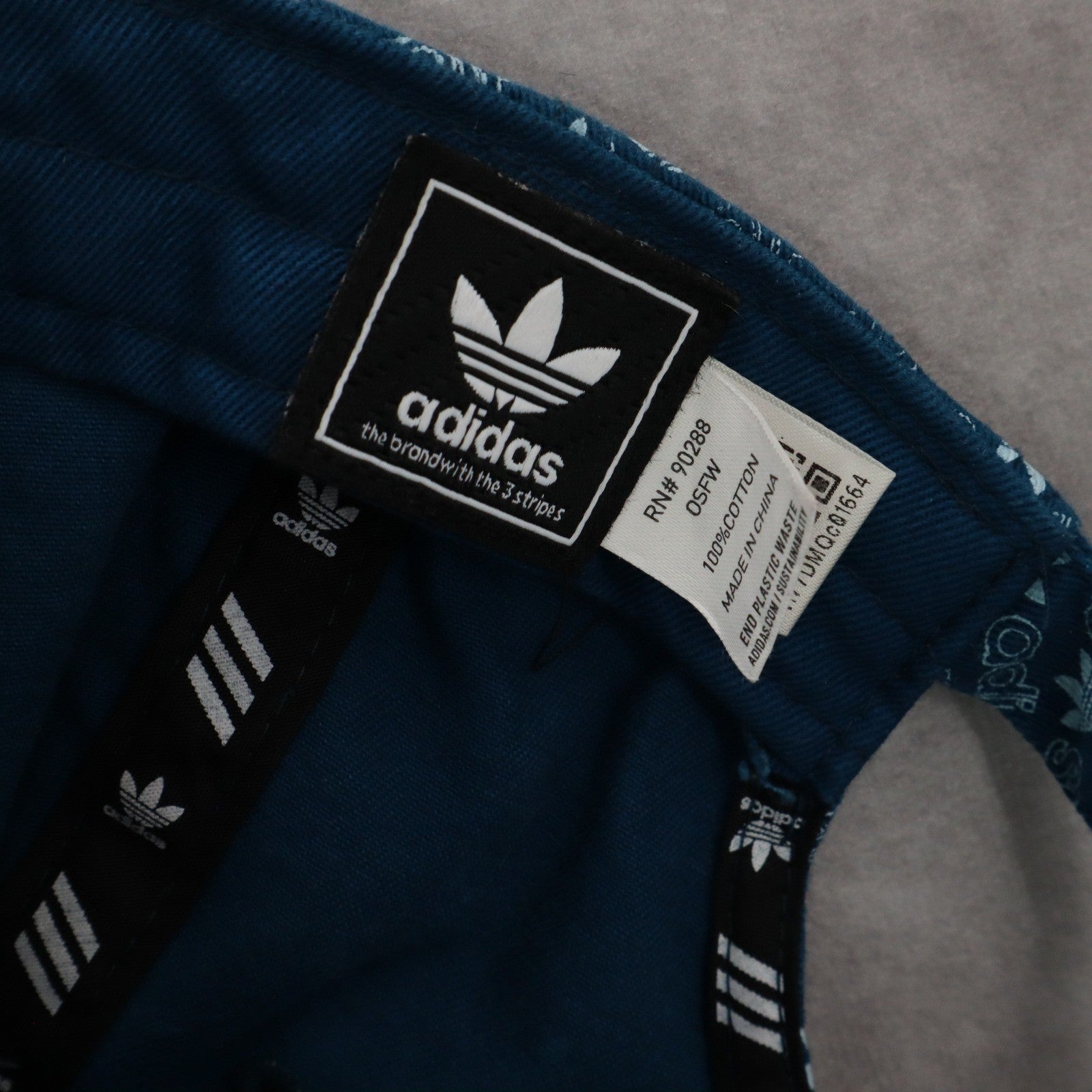 Adidas Blue Logo Golf Cloth Strap Athletic Performance Buckle Baseball Cap Hat