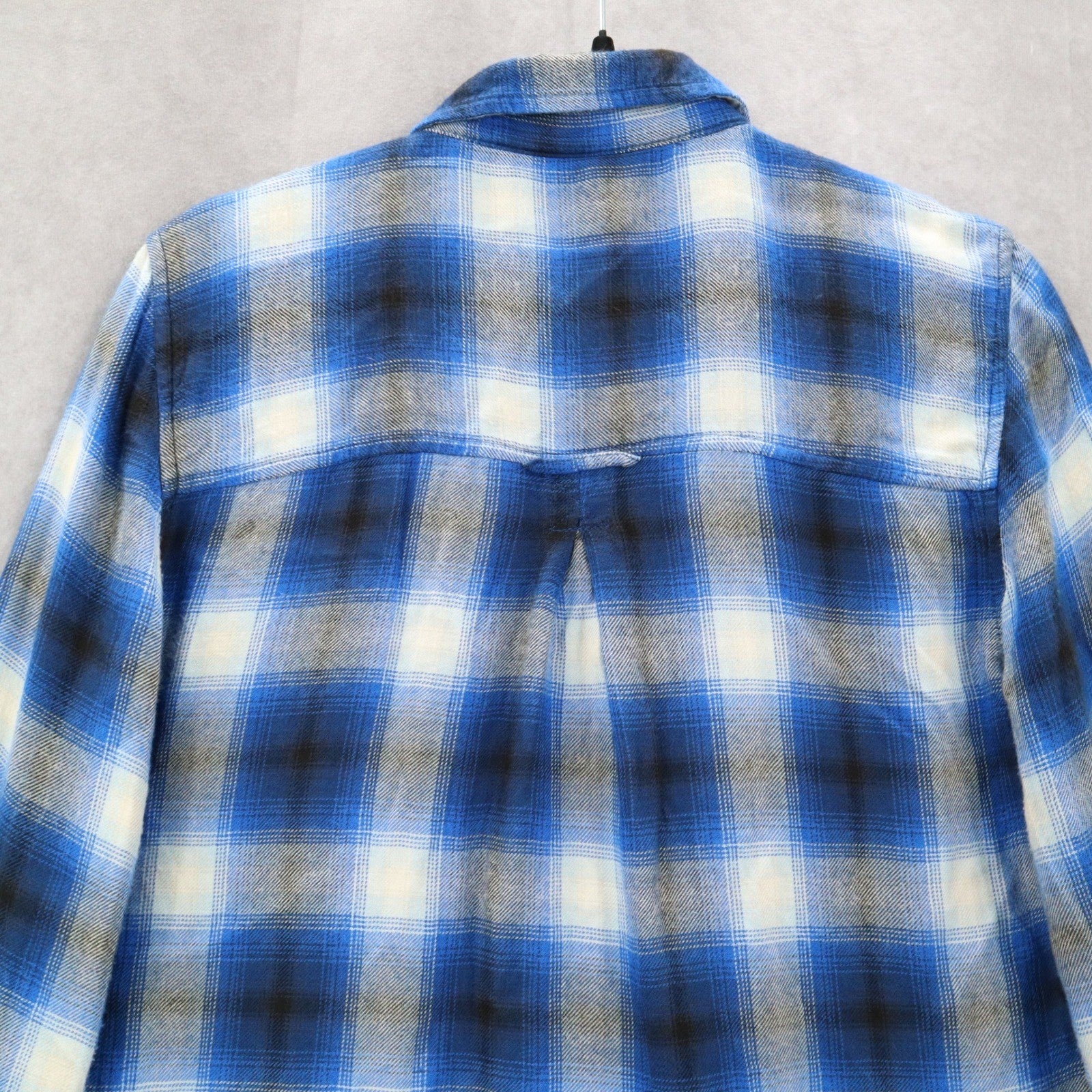 American Eagle Outfitters Flannel Plaid Long Sleeve Button Boyfriend Fit Small
