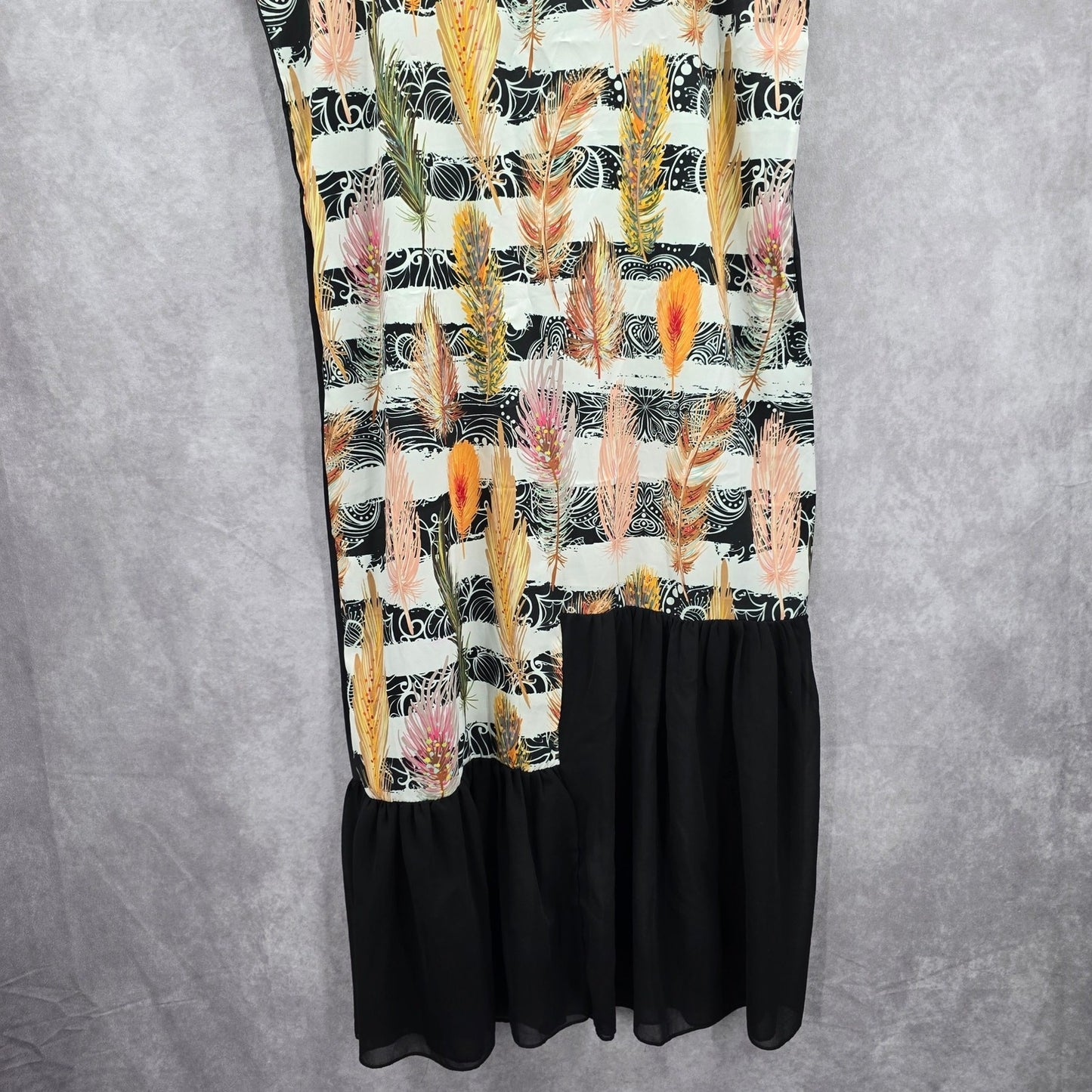 Takaya Siam Black Short Sleeve Maxi Feather Print Sheer Ruffle Dress Medium