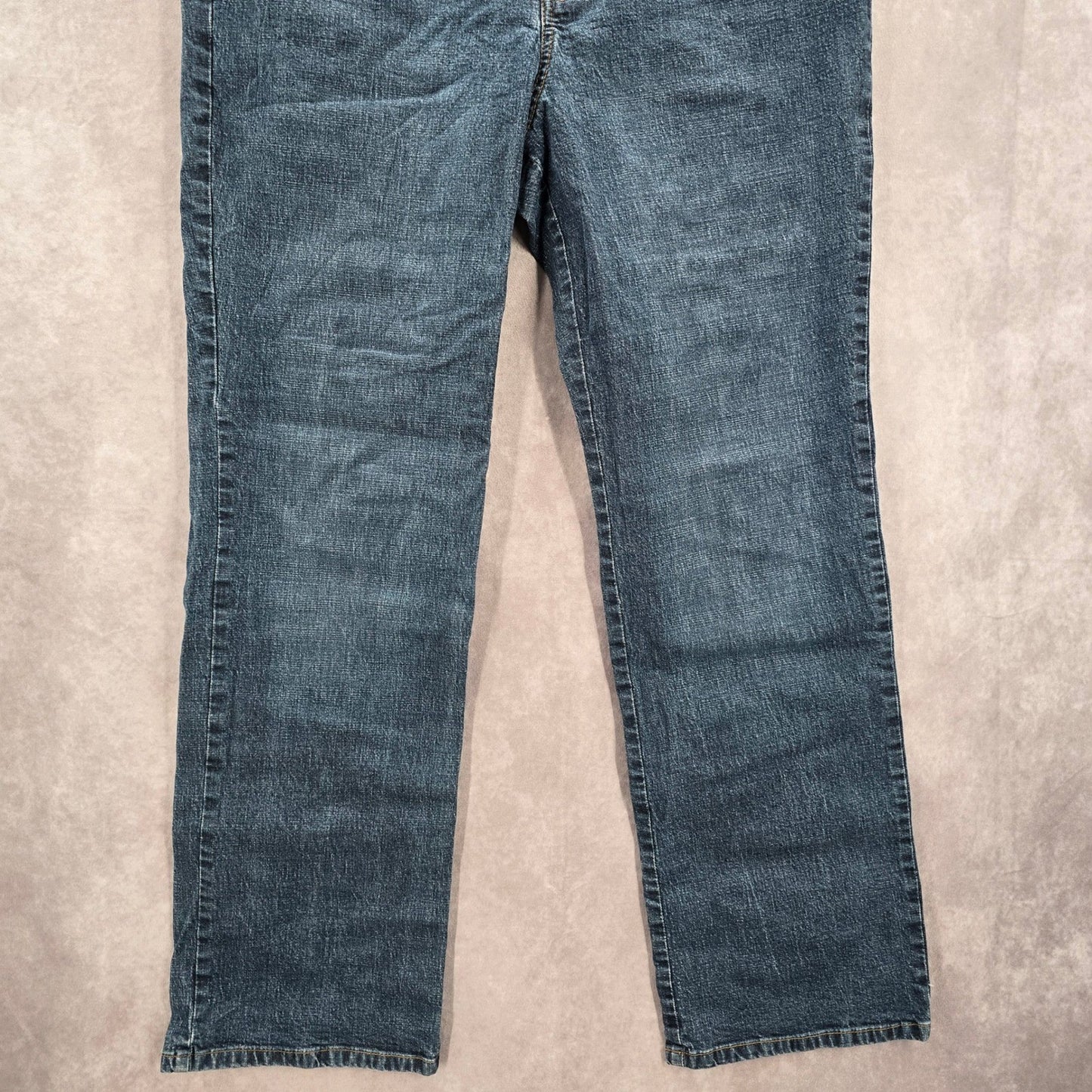 IZOD Blue Cotton Denim Jeans Straight Leg Classic Fit Western Pants Plus 16