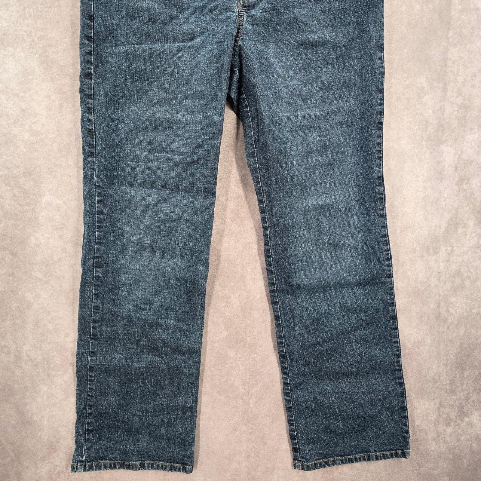 IZOD Blue Cotton Denim Jeans Straight Leg Classic Fit Western Pants Plus 16