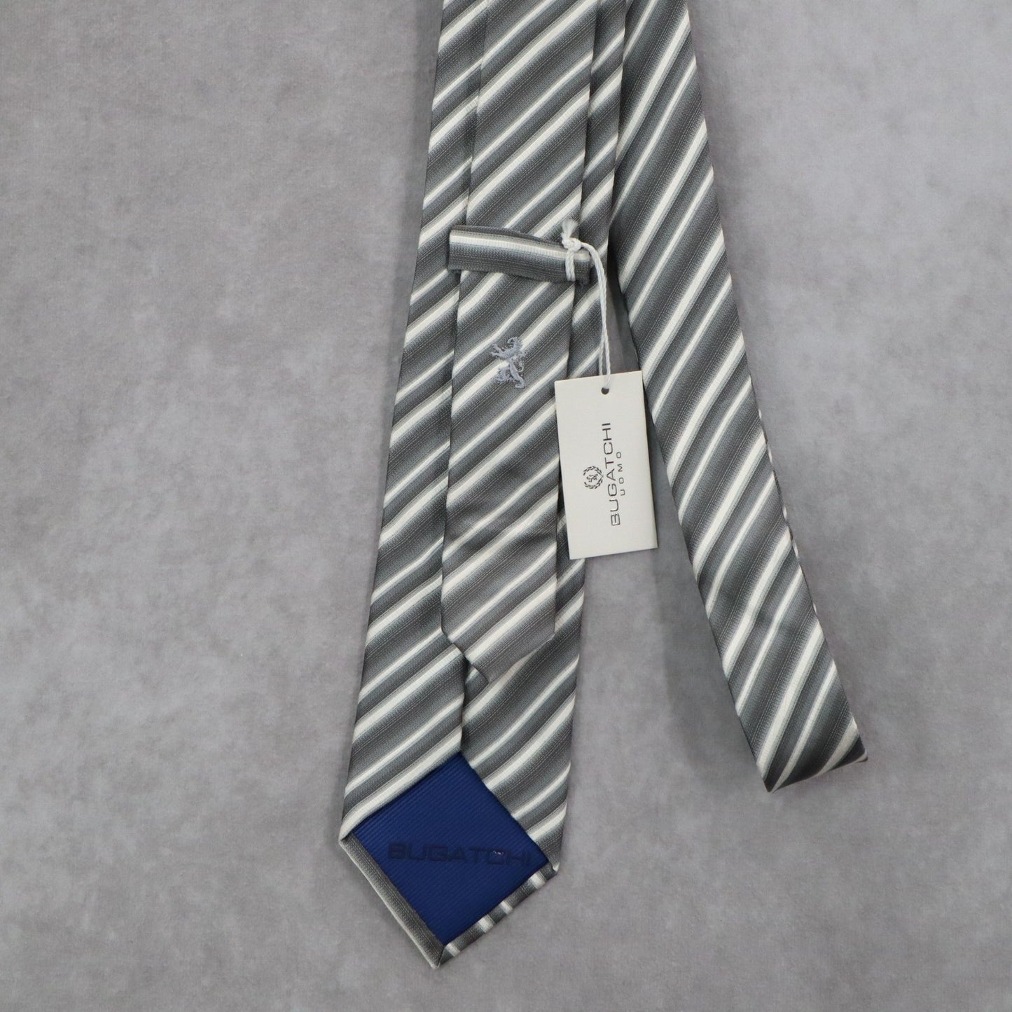 Bugatchi Uomo Gray Stripe Executive Formal Business Silk Classic Men's Neck Tie