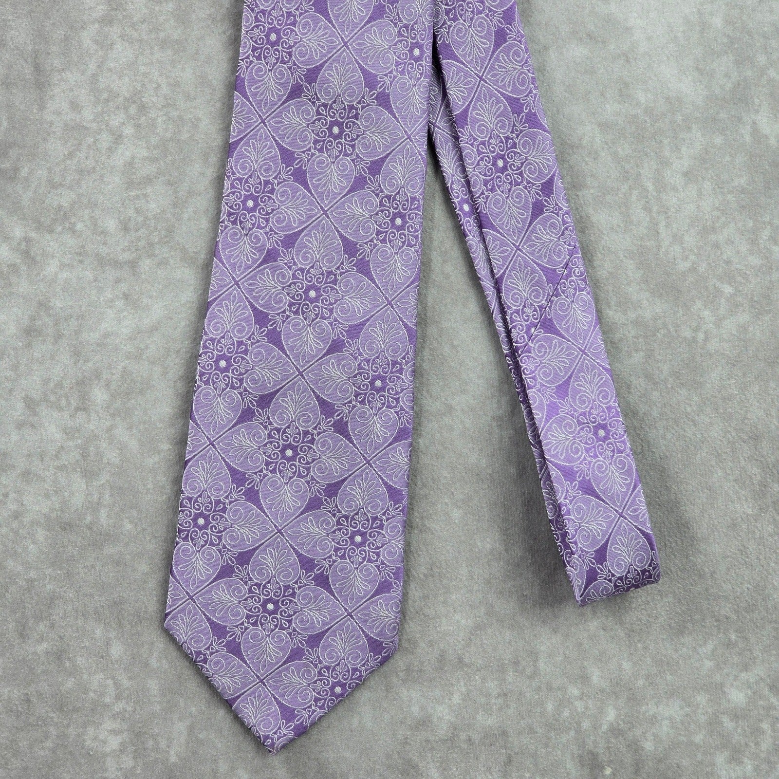 Stafford Signature Purple Silver Floral Paisley 100% Silk Men's Neck Tie Office