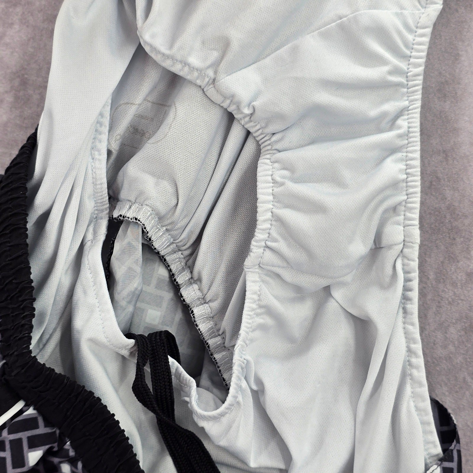 Be Inspired Black White Active Running Jogging Yoga Shorts Extra Small XS
