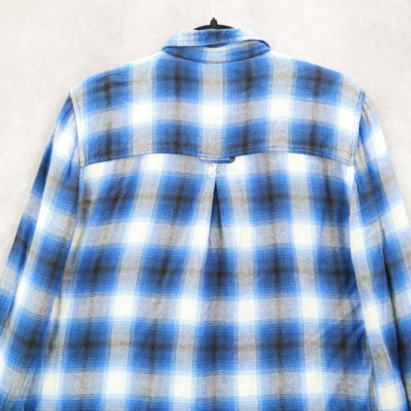 American Eagle Outfitters Blue Flannel Plaid Long Sleeve Button Boyfriend Fit L