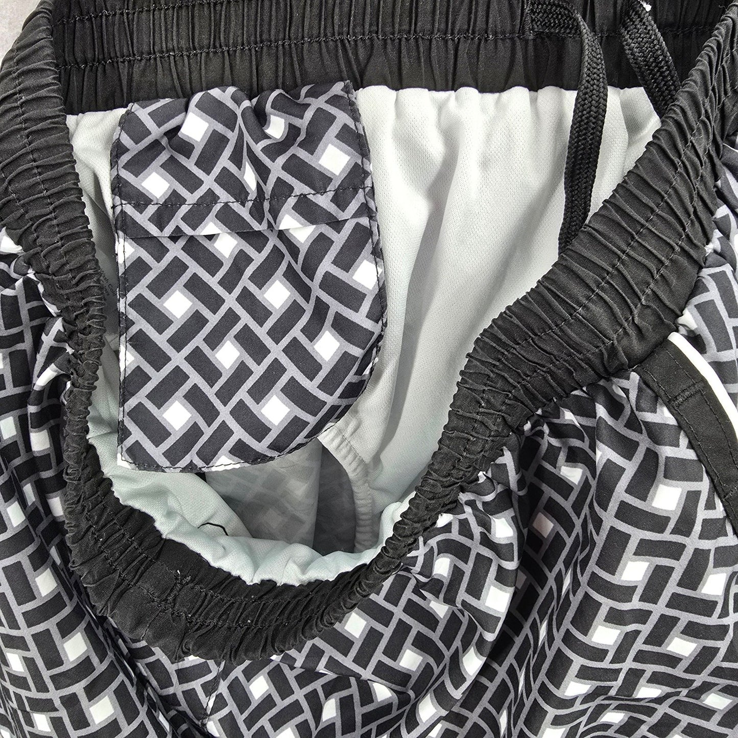 Be Inspired Black White Active Running Jogging Yoga Shorts Extra Small XS