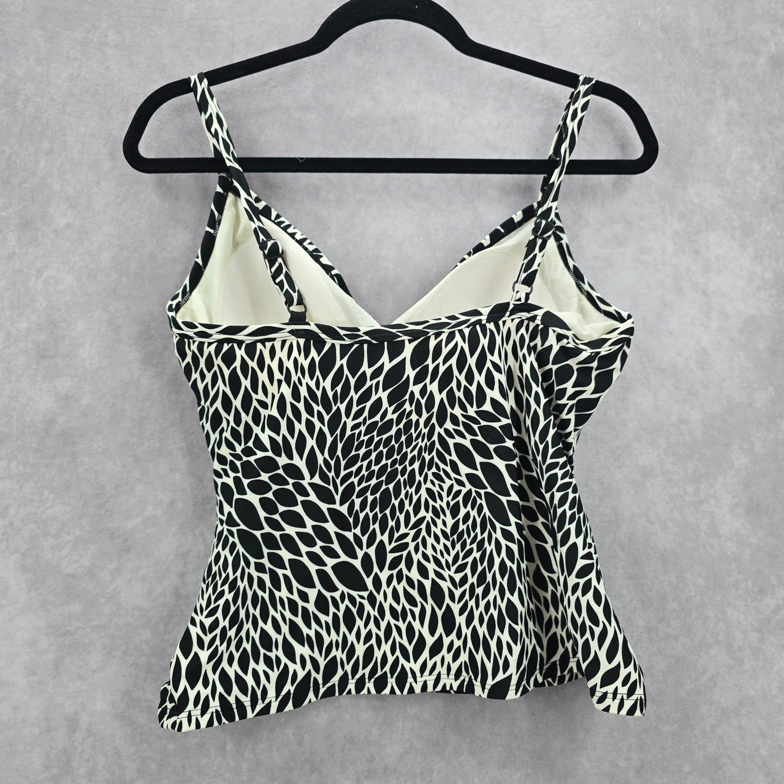 St John's Bay Black Floral Tank Top Padded Tankini Swimwear 12 Large