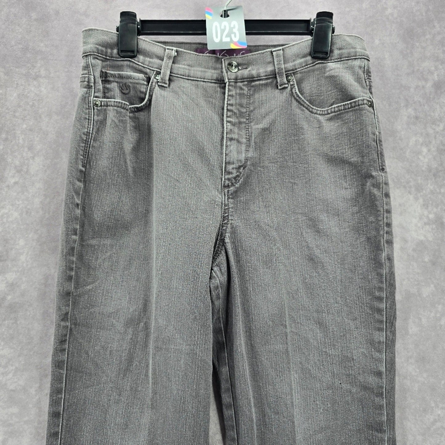 Gloria Vanderbilt Gray Amanda Straight Leg Denim Pants Jeans 12