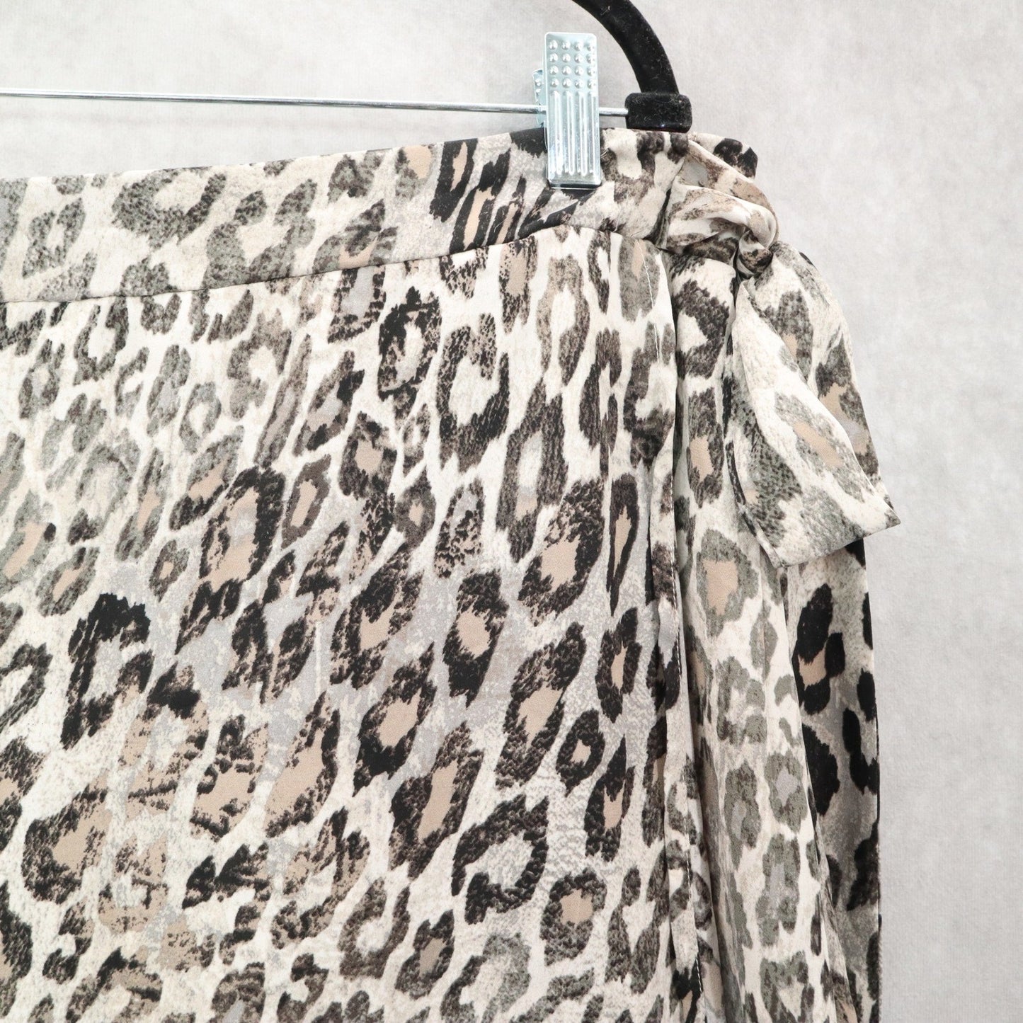 Bobeau Gray Animal Print Maxi Wrap High Low Romantic Chic Flare Skirt Plus 3X