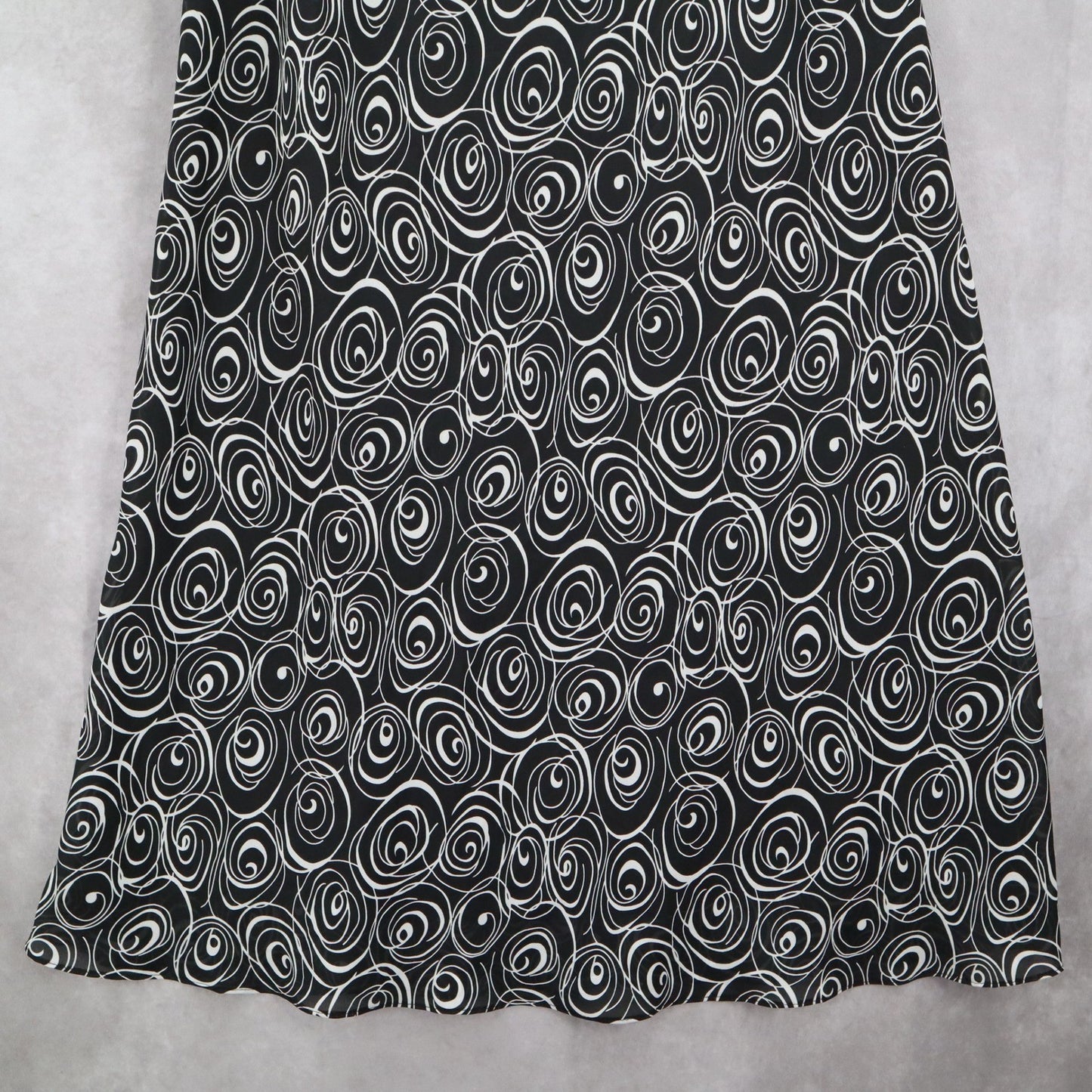 JBS Ltd Black Geometric Swirl Beach Long Flare Maxi Pull On Skirt Plus 20W