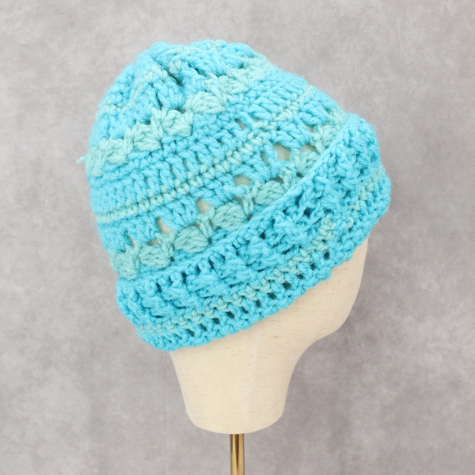 Blue Cable Knit Chunky Y2K Vintage Crochet Beanie Cap Hat
