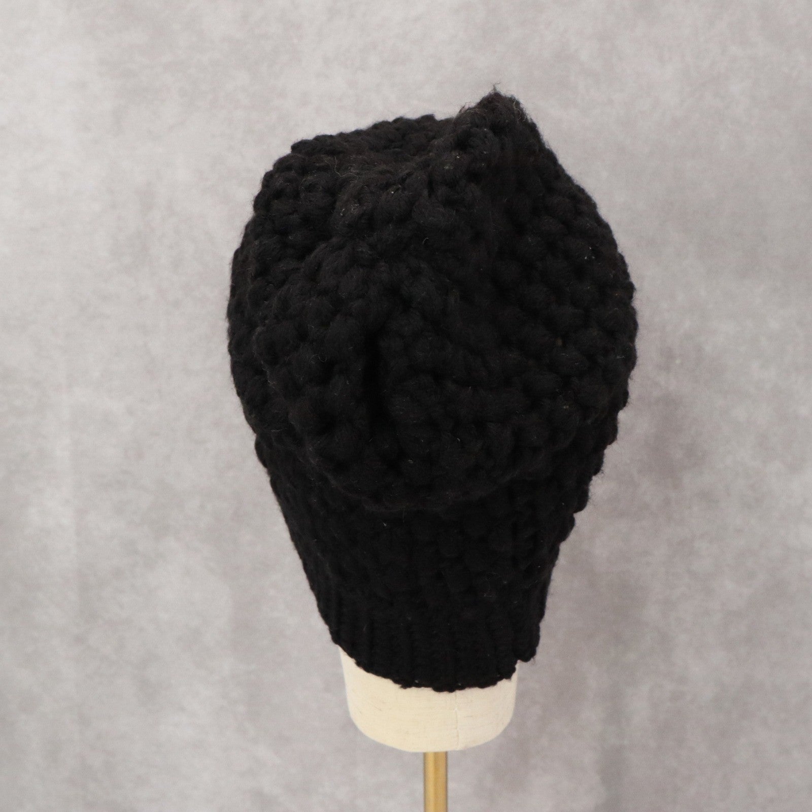 Black Chunky Cable Knit Crochet Y2K Vintage Cottage Skater Beanie Cap Hat OS