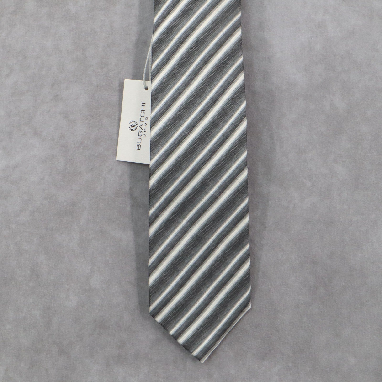 Bugatchi Uomo Gray Stripe Executive Formal Business Silk Classic Men's Neck Tie