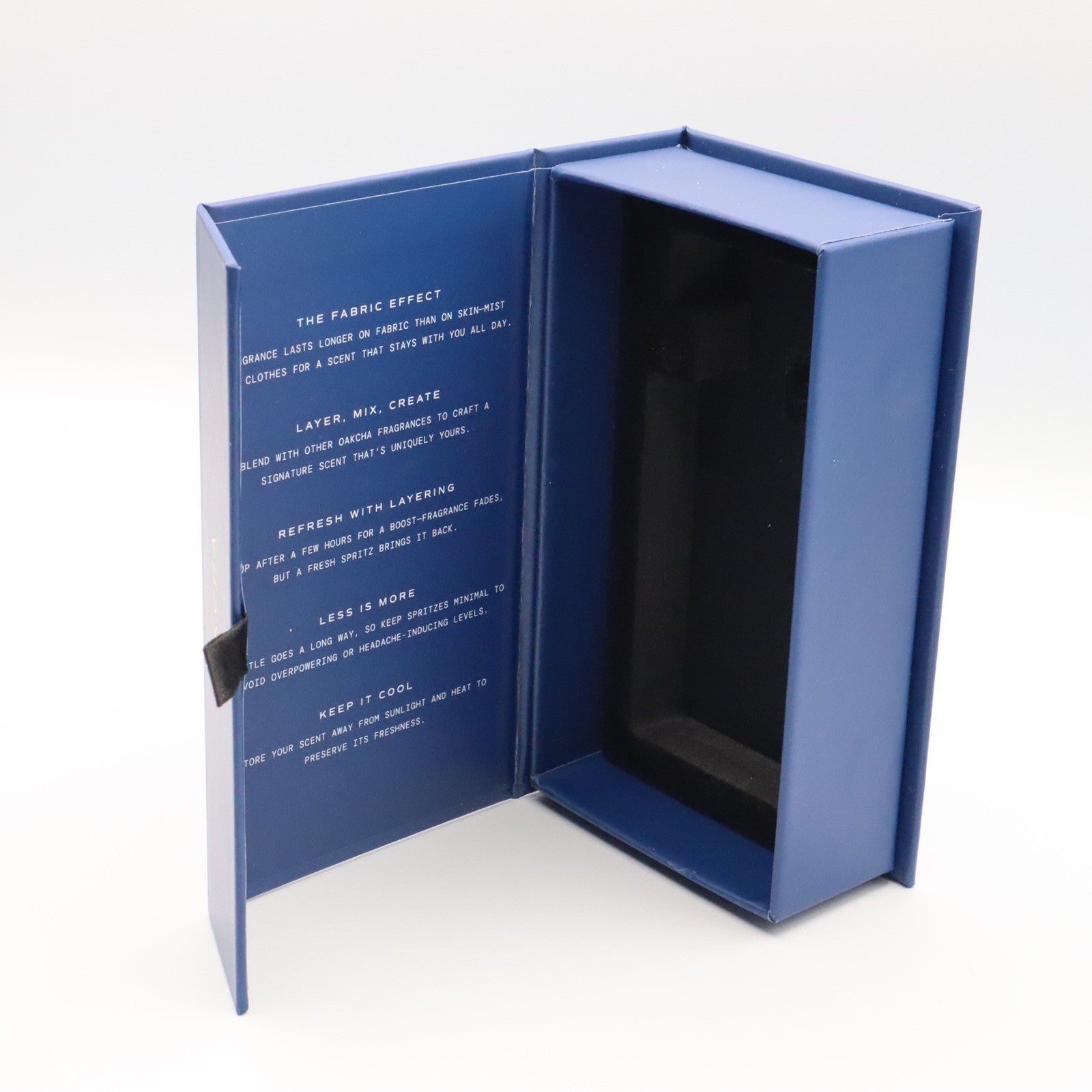 Oakcha Extrait De Parfum Blue 50 ML 1.7 FL OZ Empty Collectors Display Box