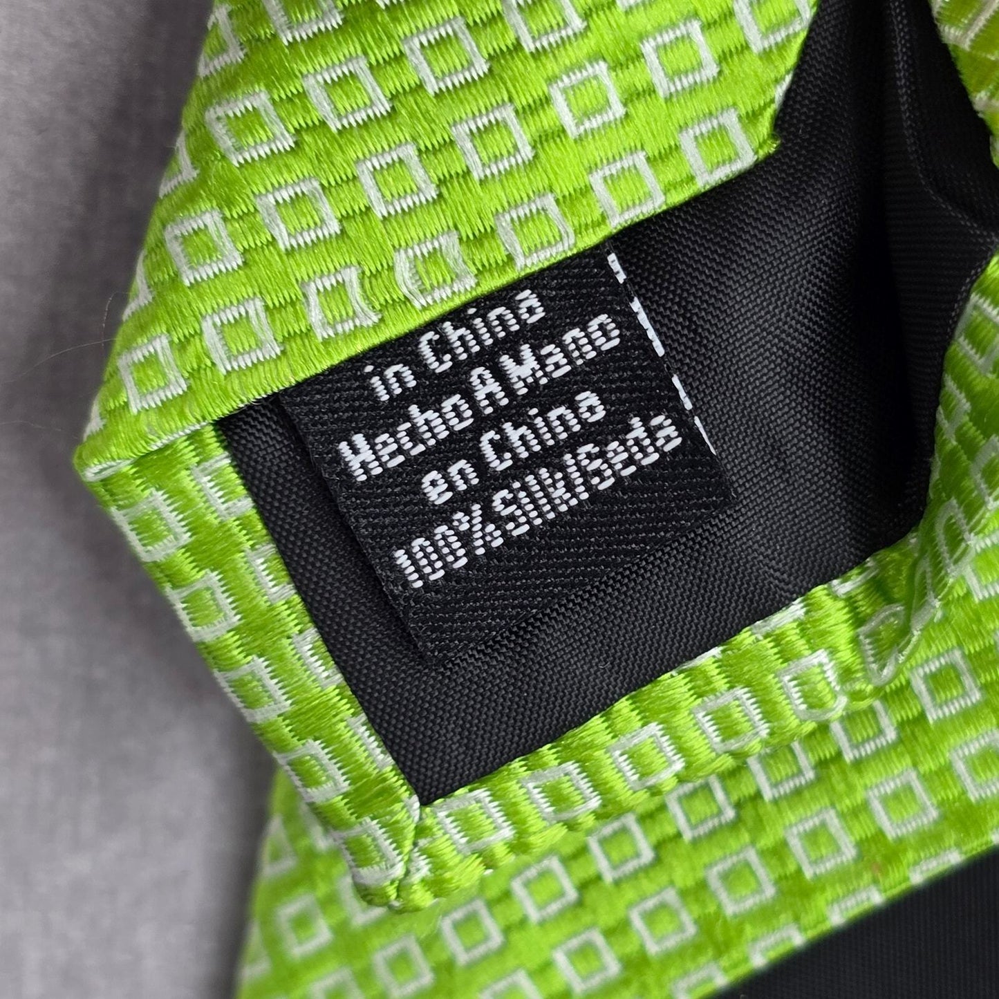 Croft & Barrow Green Plaid Geometric 100% Silk Men's Neck Tie Executive Party