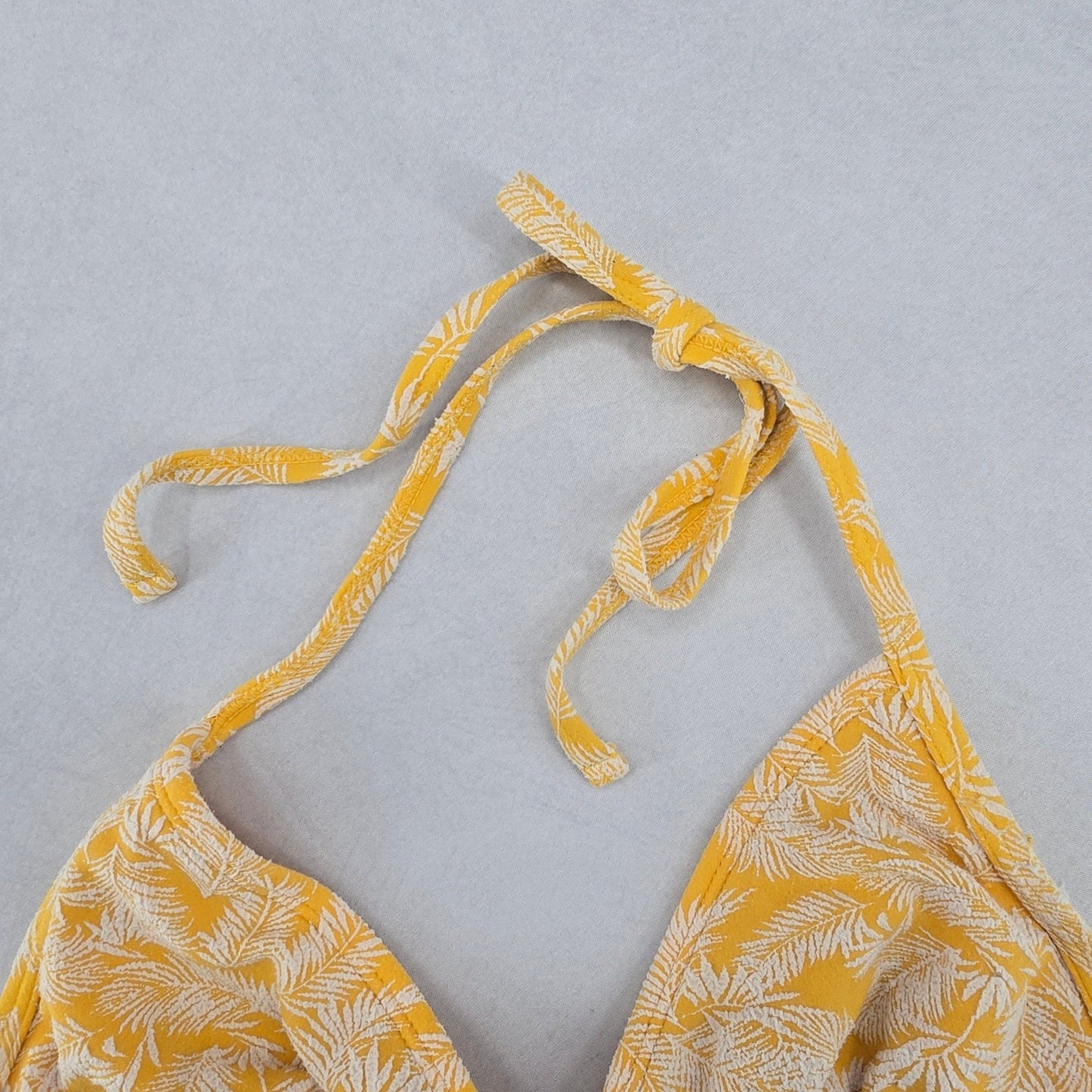 Xhilaration Yellow Tropical Boho Tie Swim Sports Bra Beach Bikini Top M Medium