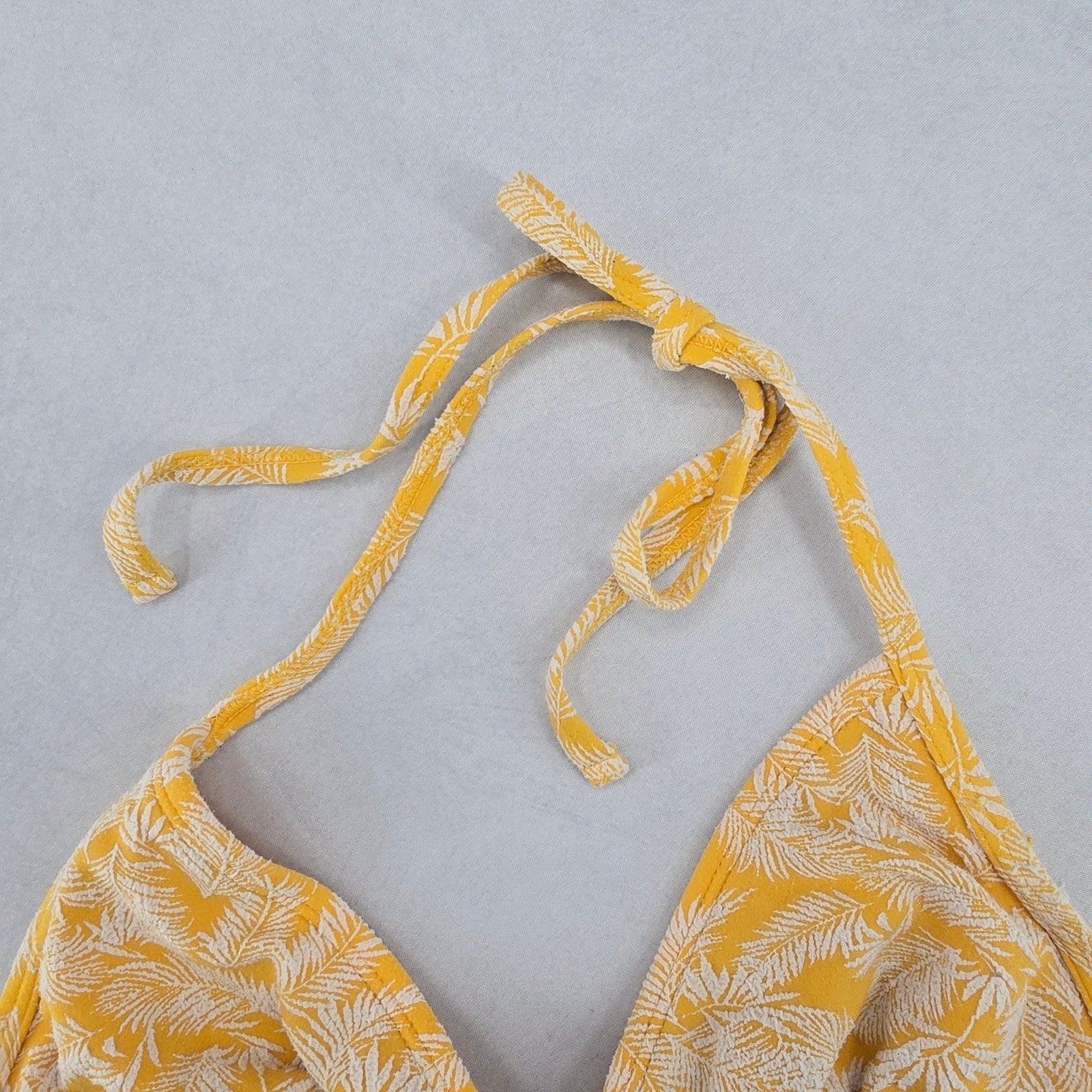 Xhilaration Yellow Tropical Boho Tie Swim Sports Bra Beach Bikini Top M Medium
