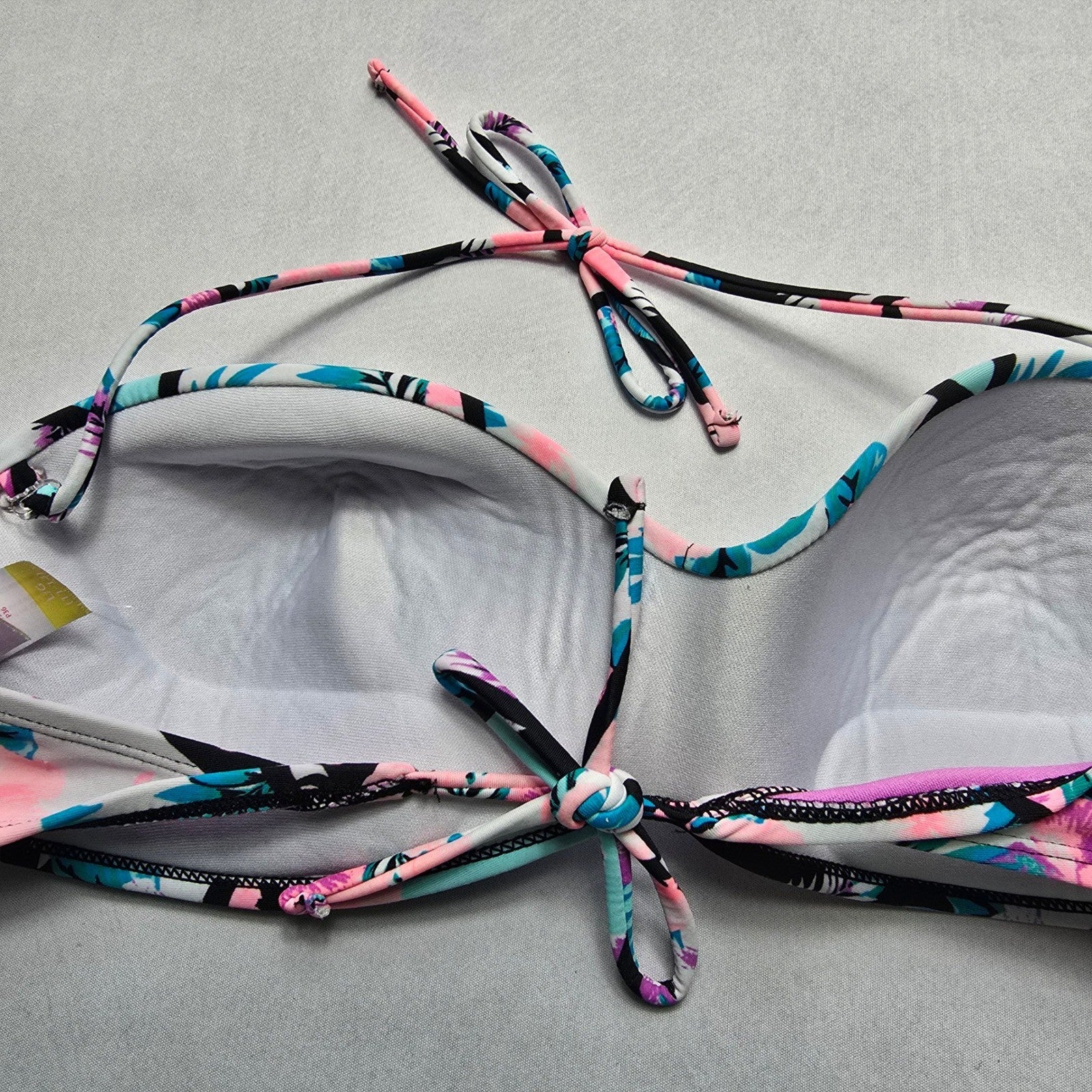 No Boundaries Pink Floral Padded Halter Tie Swim Bra Beach Bikini Top L Large