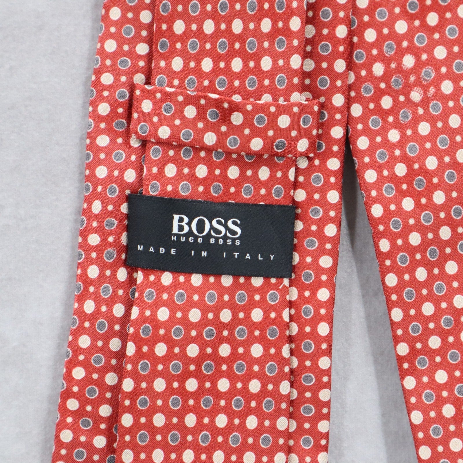 Boss Hugo Boss Red Polka Dot Executive Formal Silk Business Men's Neck Tie