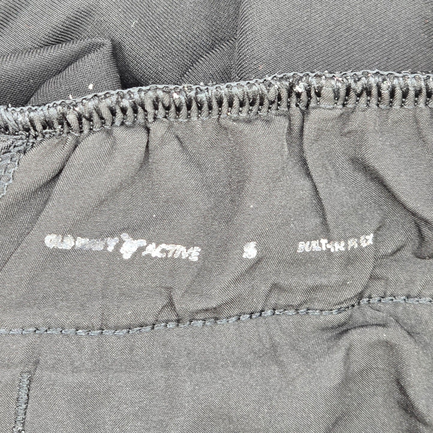 Old Navy Black Flat Front Cargo Active Bottoms Pants Shorts Small