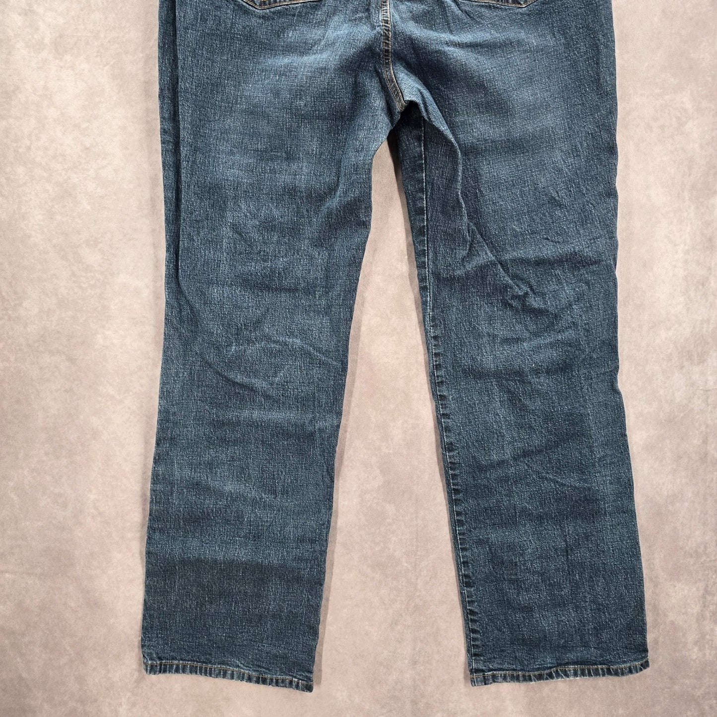 IZOD Blue Cotton Denim Jeans Straight Leg Classic Fit Western Pants Plus 16