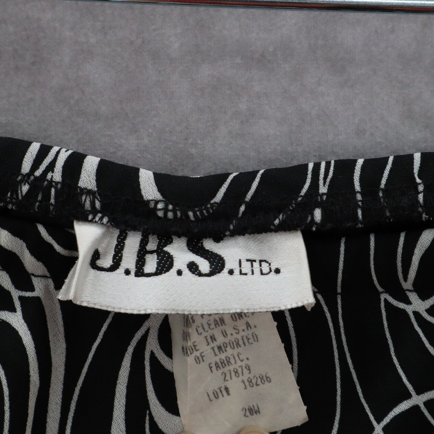 JBS Ltd Black Geometric Swirl Beach Long Flare Maxi Pull On Skirt Plus 20W
