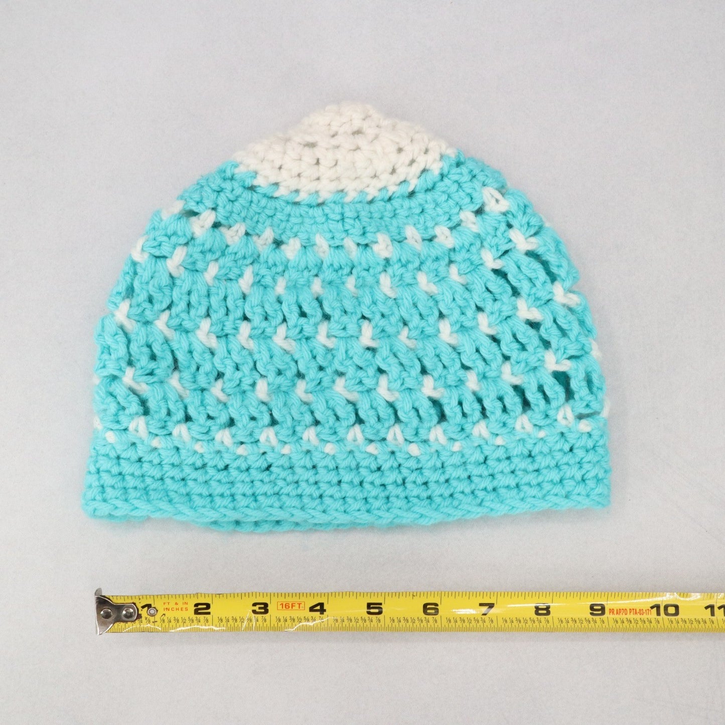 Blue Cable Knit White Handmade Y2K Vintage Cozy Winter Beanie Cap Hat