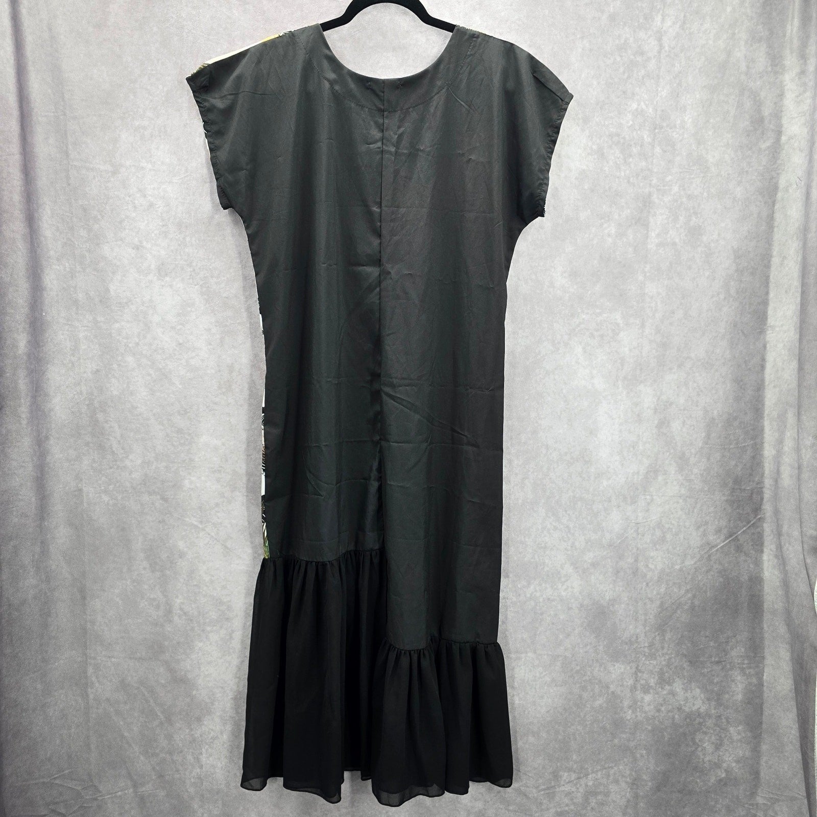 Takaya Siam Black Short Sleeve Maxi Feather Print Sheer Ruffle Dress Medium