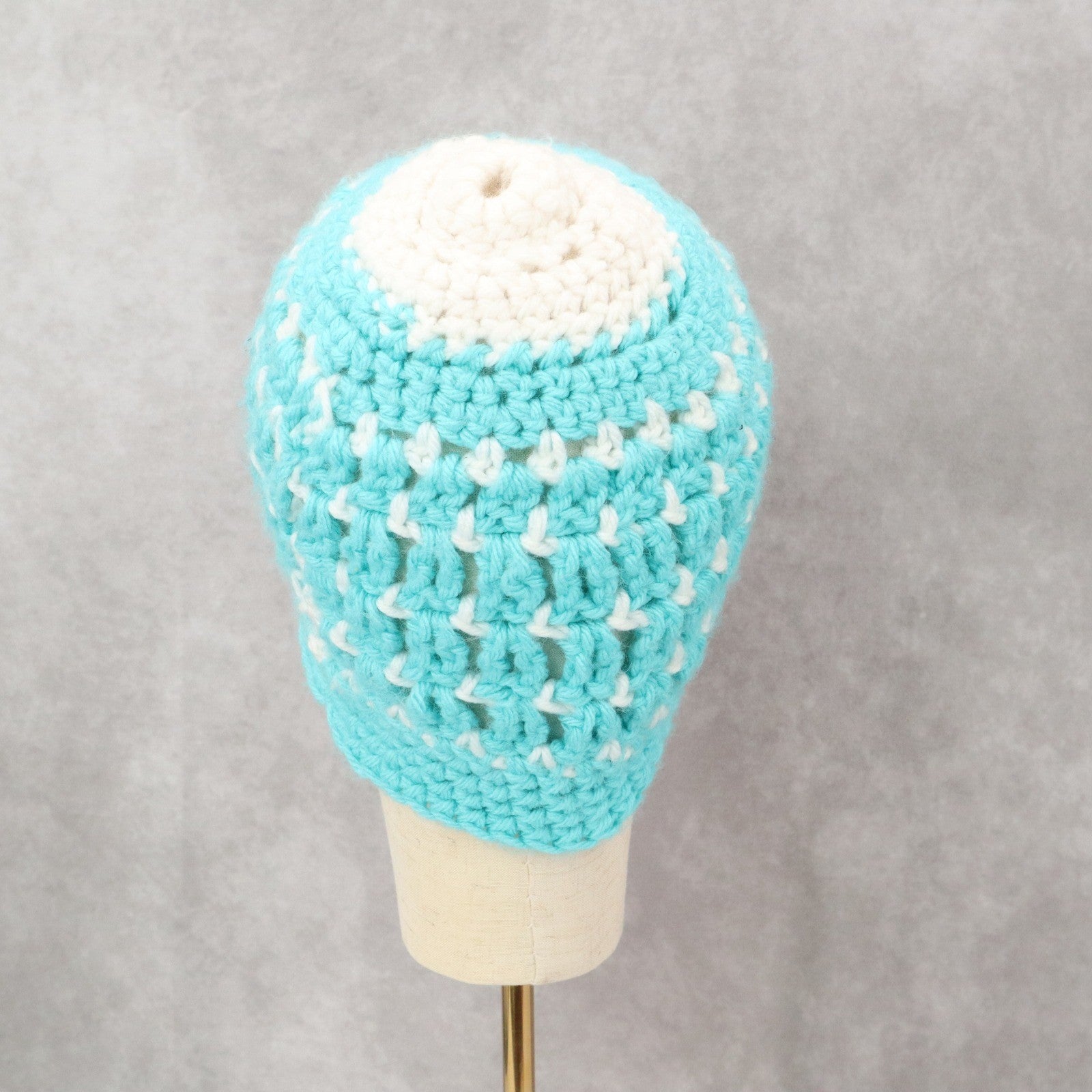 Blue Cable Knit White Handmade Y2K Vintage Cozy Winter Beanie Cap Hat