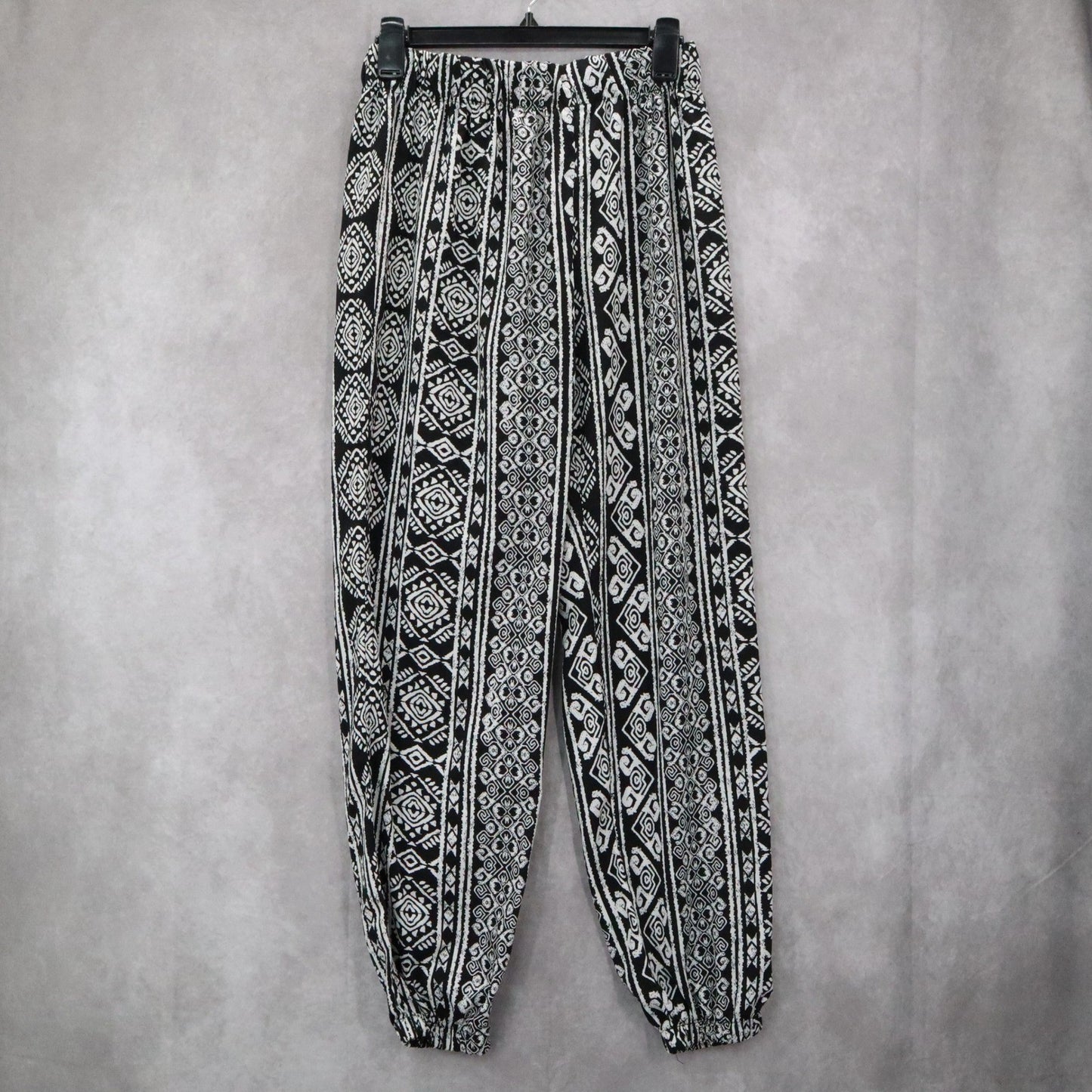 Ambiance Apparel Black White Harem Boho Geometric Print Tapered Pants L Large