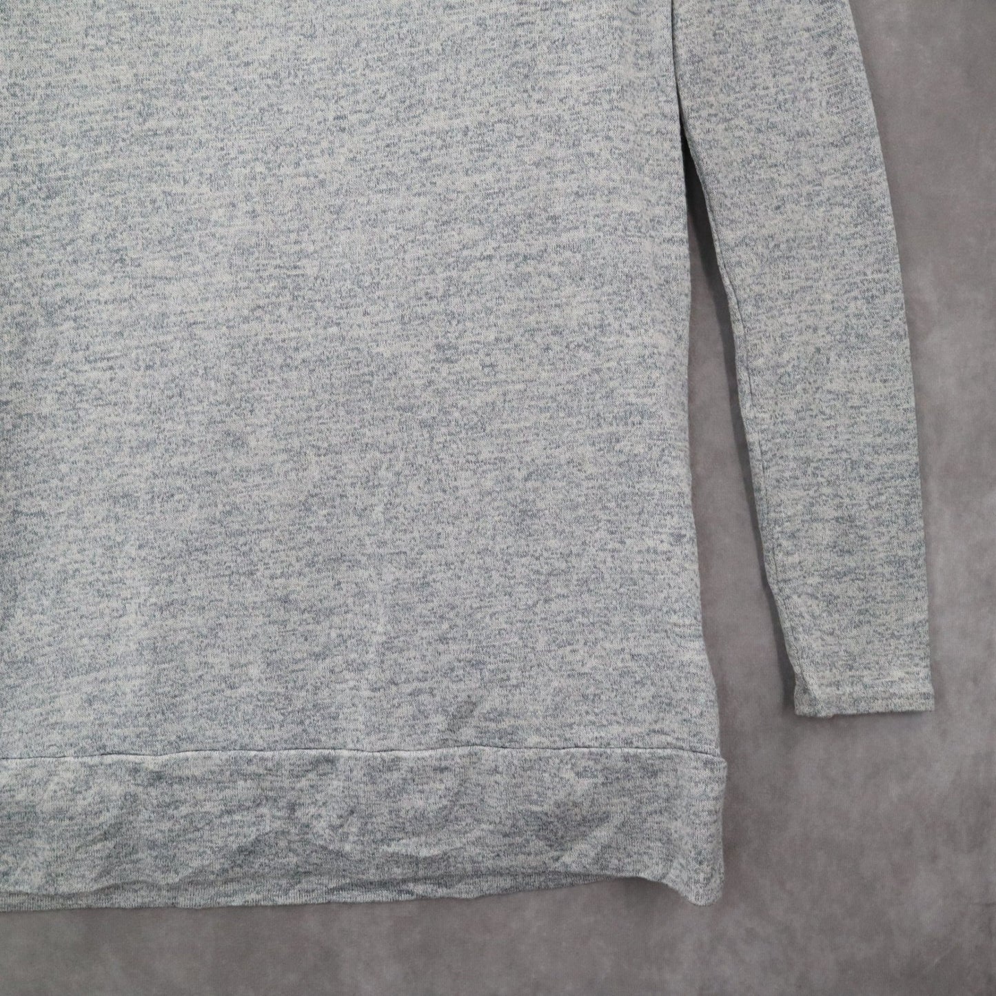 Athleta Gray Long Sleeve Knit Tunic Top Stretch Pullover Soft XS Extra Small