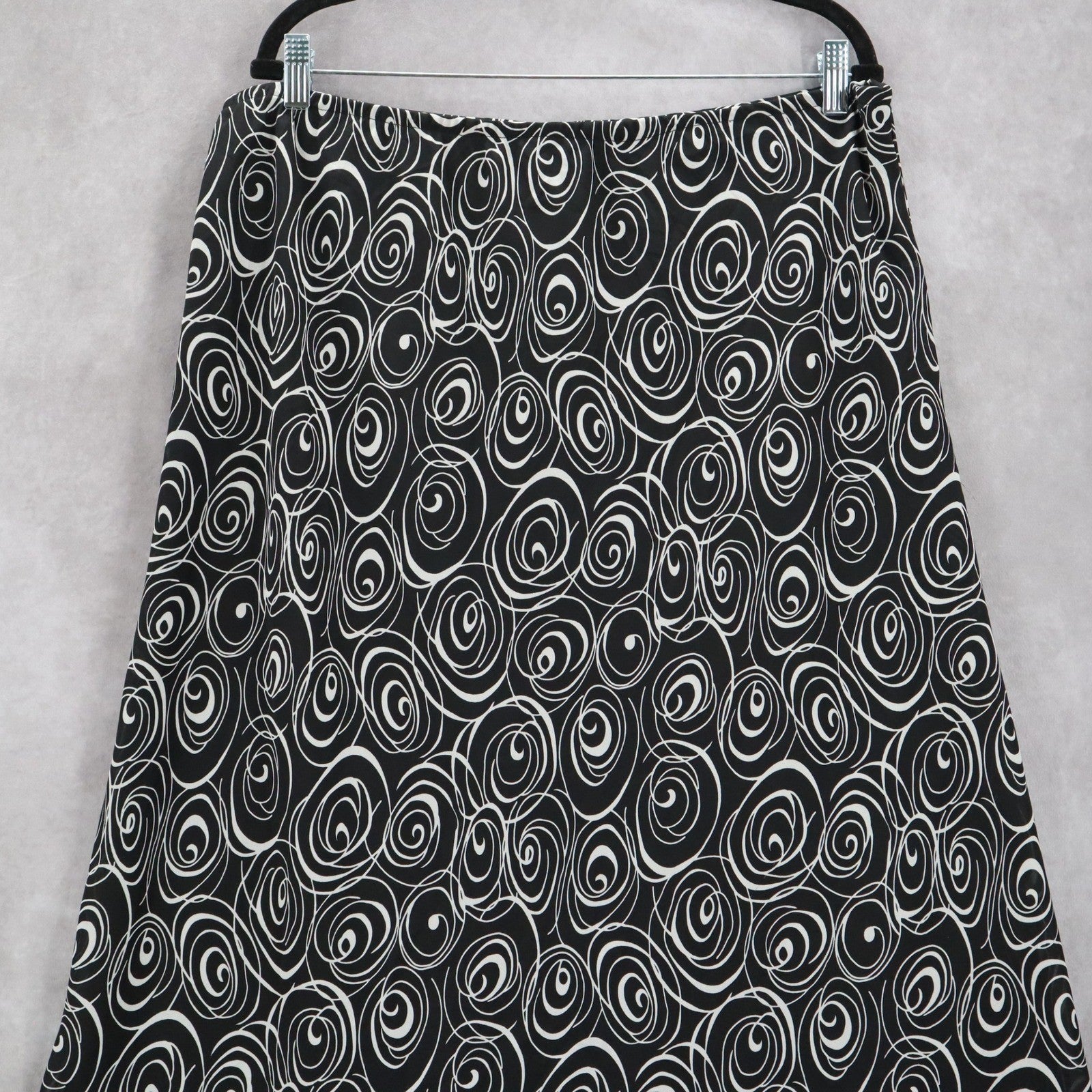 JBS Ltd Black Geometric Swirl Beach Long Flare Maxi Pull On Skirt Plus 20W