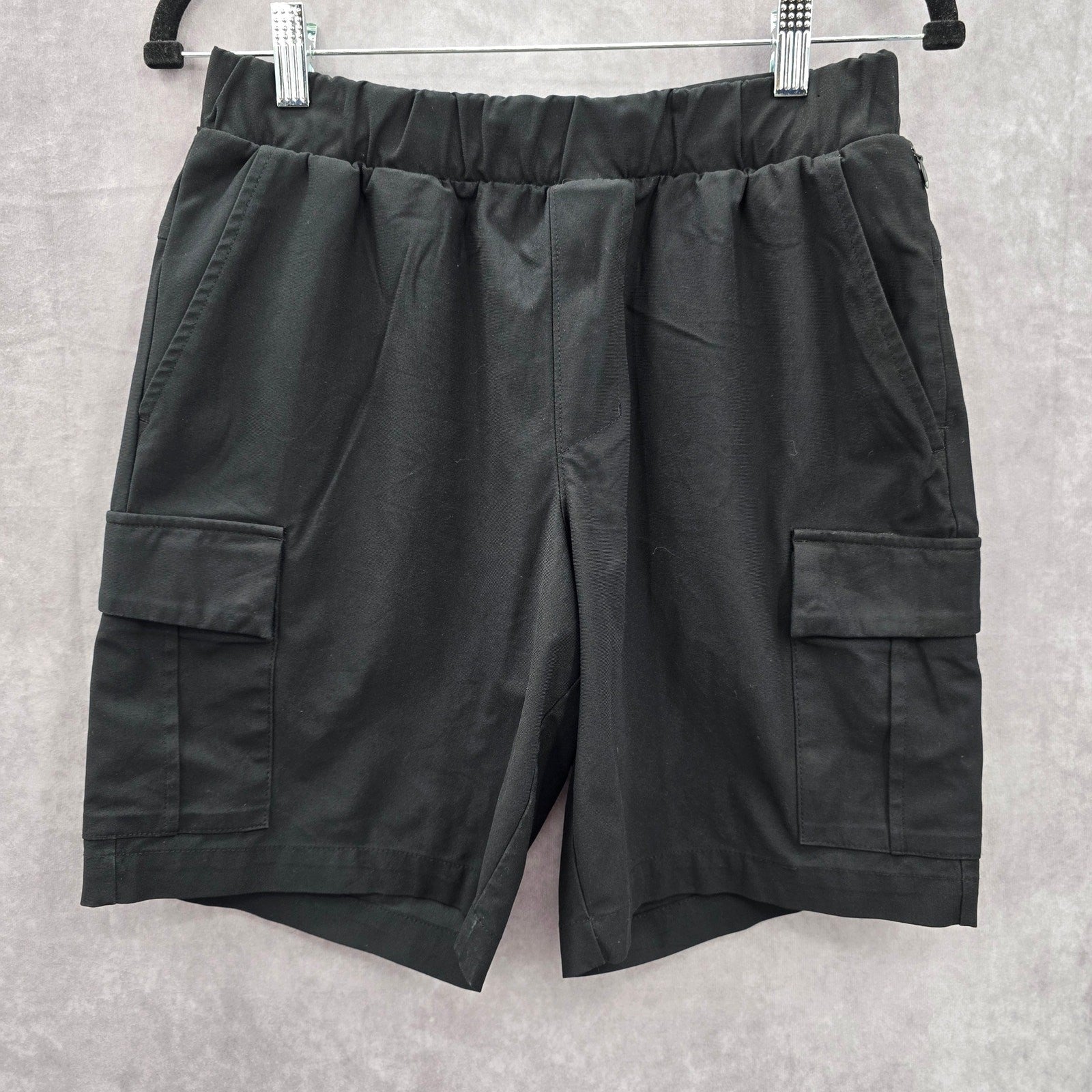 Old Navy Black Flat Front Cargo Active Bottoms Pants Shorts Small