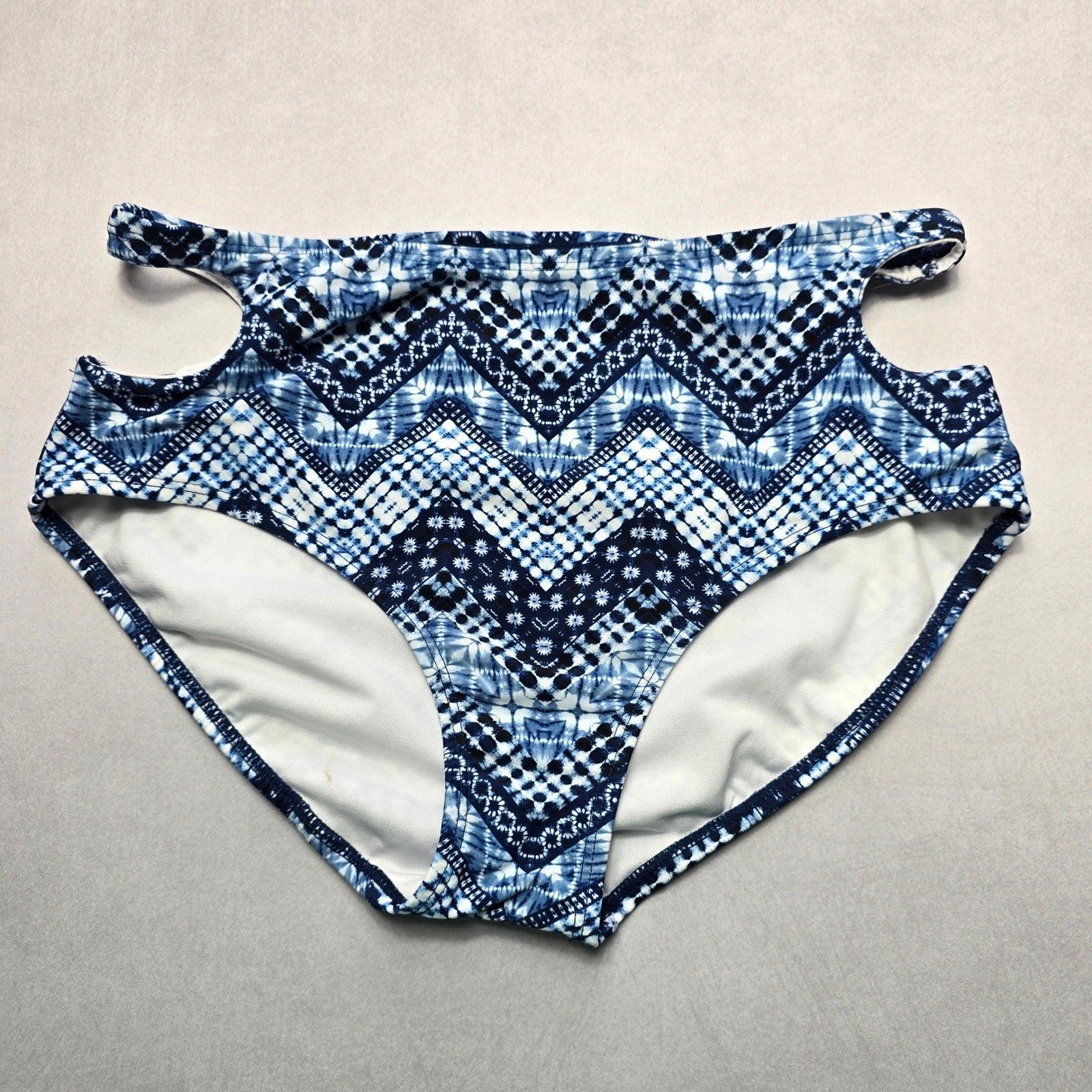 No Boundaries Blue Geometric Cutout Swim Beach Cheeky Bikini Bottom Large