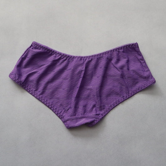 Queen Violet Lace Elastic Pull On Flirty Ladies Intimate Underwear NWT M Medium