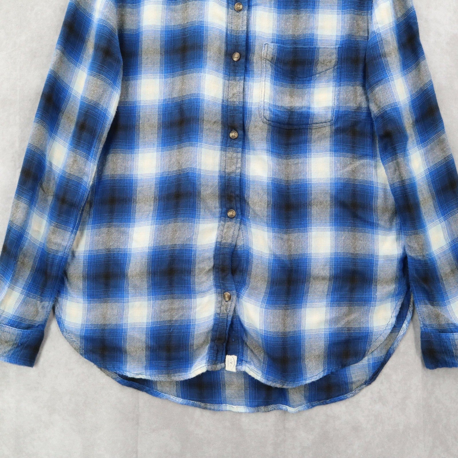 American Eagle Outfitters Flannel Plaid Long Sleeve Button Boyfriend Fit Small