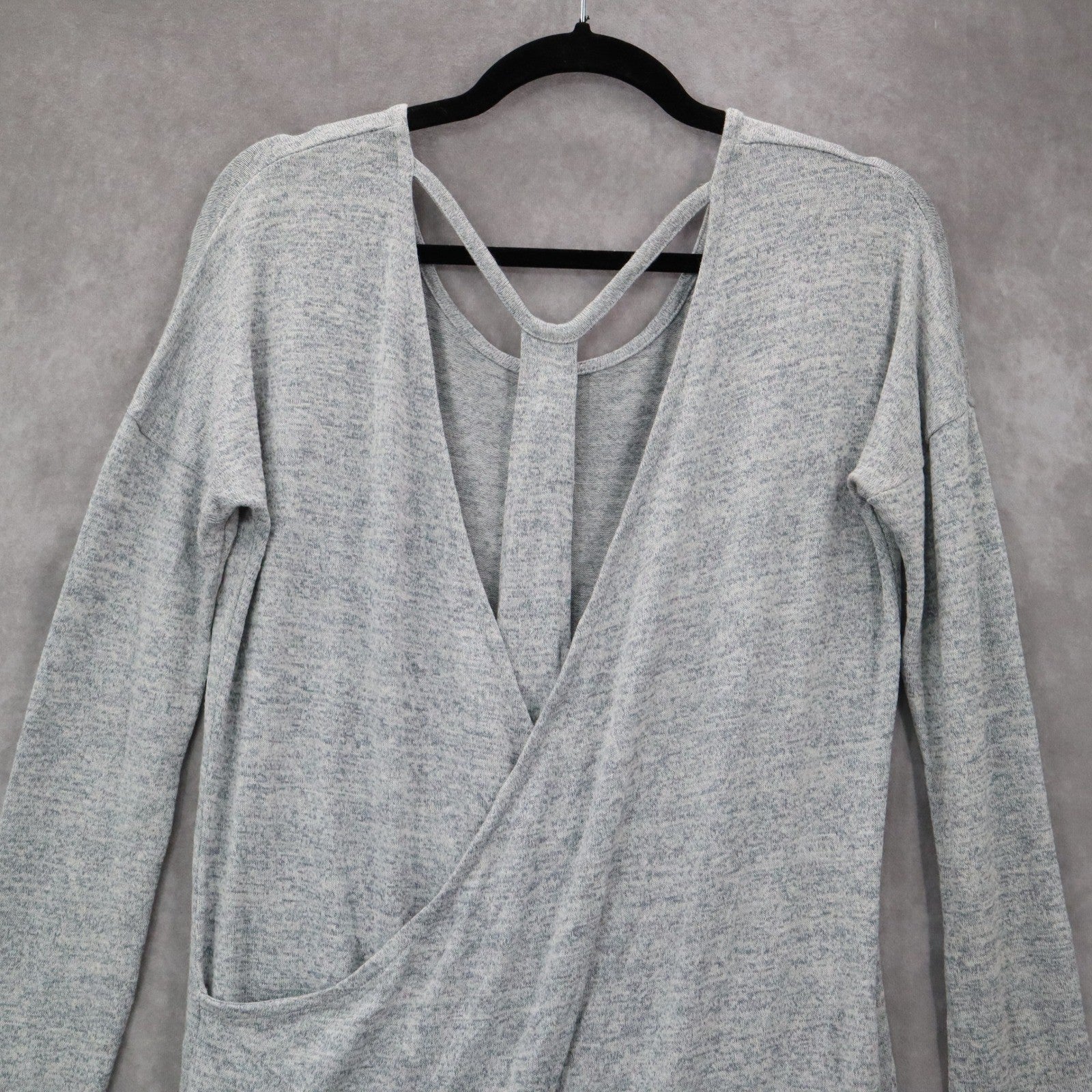 Athleta Gray Long Sleeve Knit Tunic Top Stretch Pullover Soft XS Extra Small