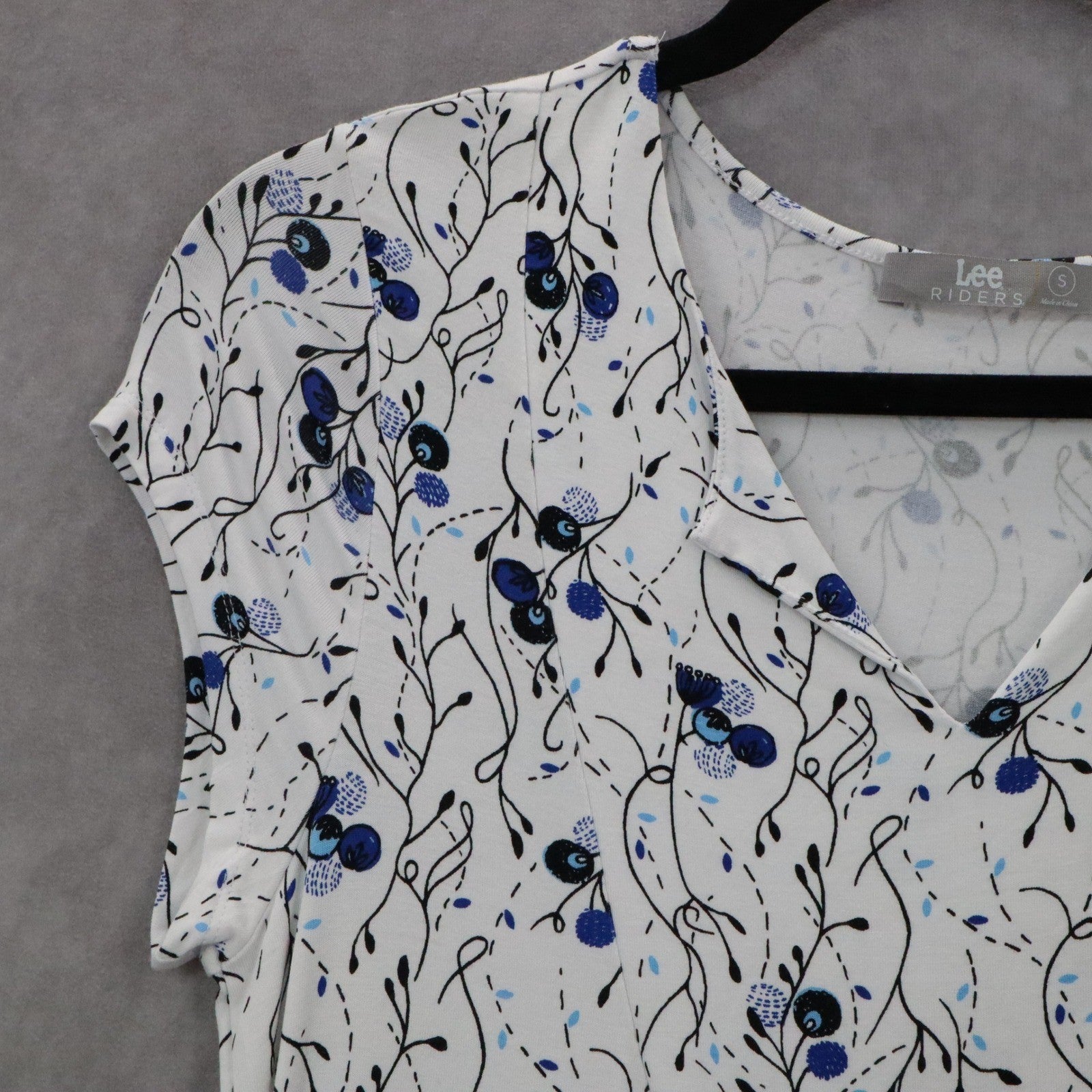 Riders by Lee White Floral Midi Dress Blue V-Neck Casual A-Line Flare S Small