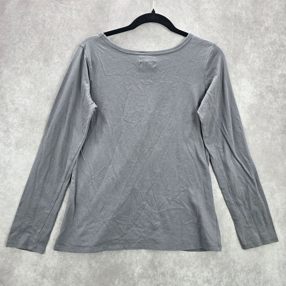 Gray Snow Flake Christmas Holiday Oh What Fun Cozy Winter Print Top Medium