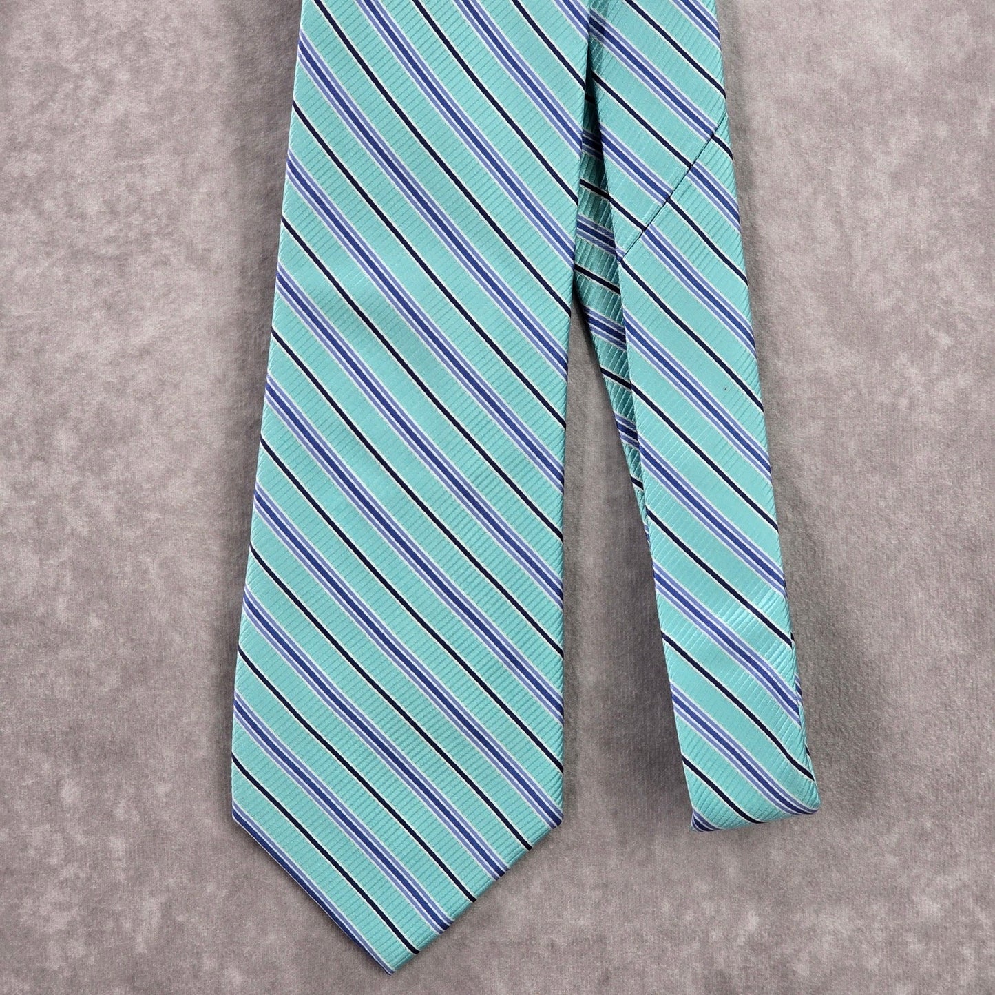 Saddlebred Blue Stripe Repp Geometric Executive 100% Silk Men's Neck Tie