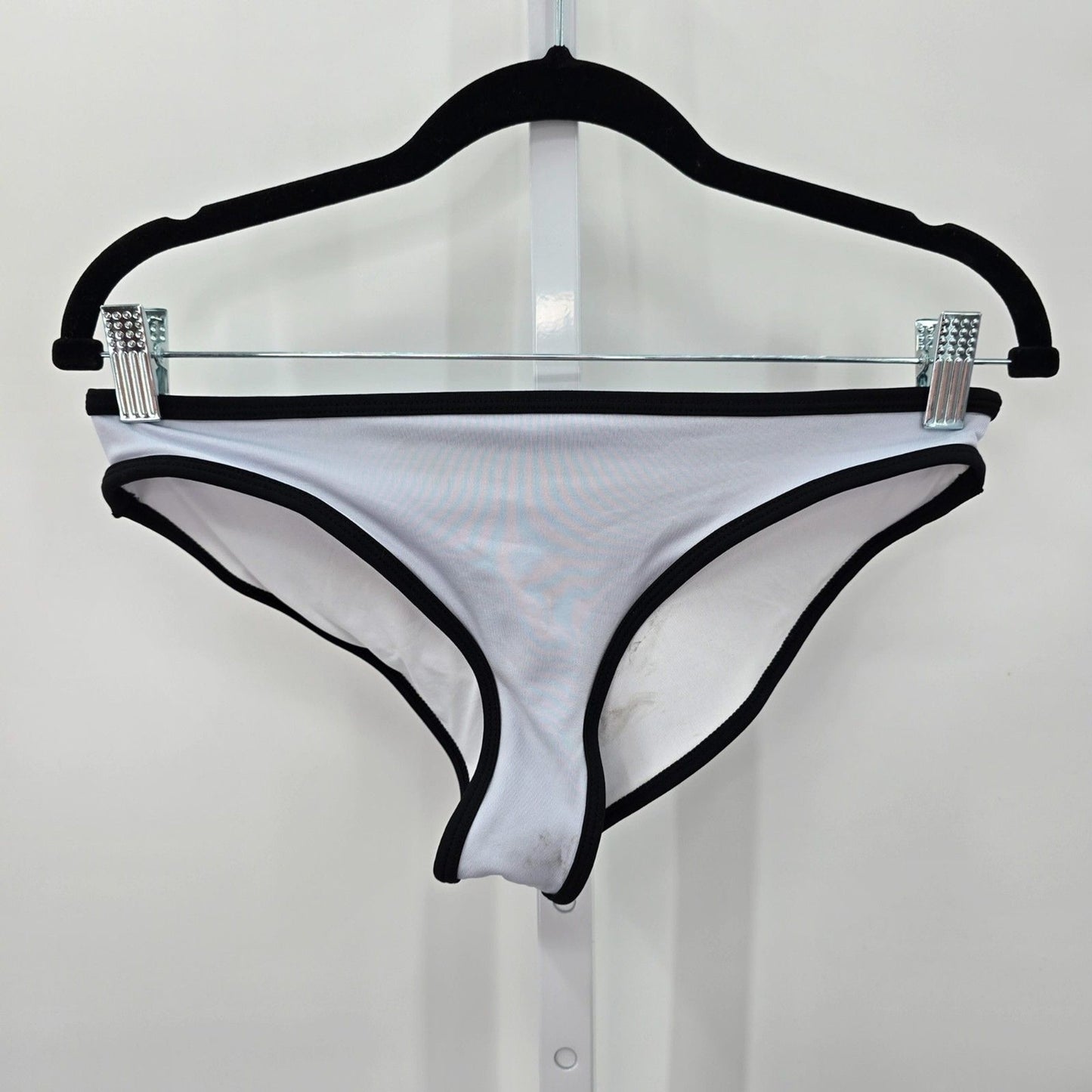 Victoria Secret Pink Active White Black Cheeky Bikini Bottoms Swim Size Medium