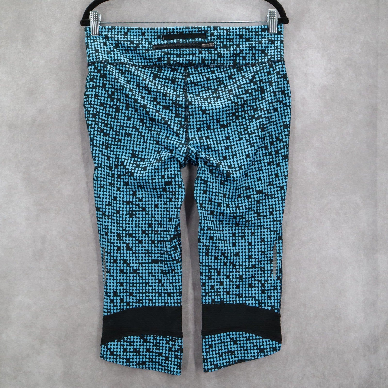 Under Armour Blue Black Dot Cropped Activewear Yoga Leggings Active Sports Large