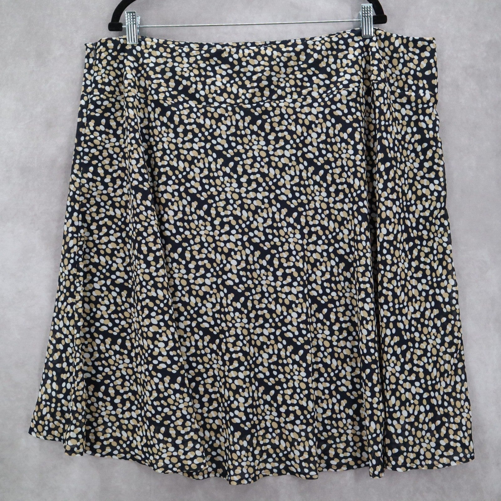 Courtenay Black Dot Flare Fun Flirty Skater Knee Length Skirt Plus 22W