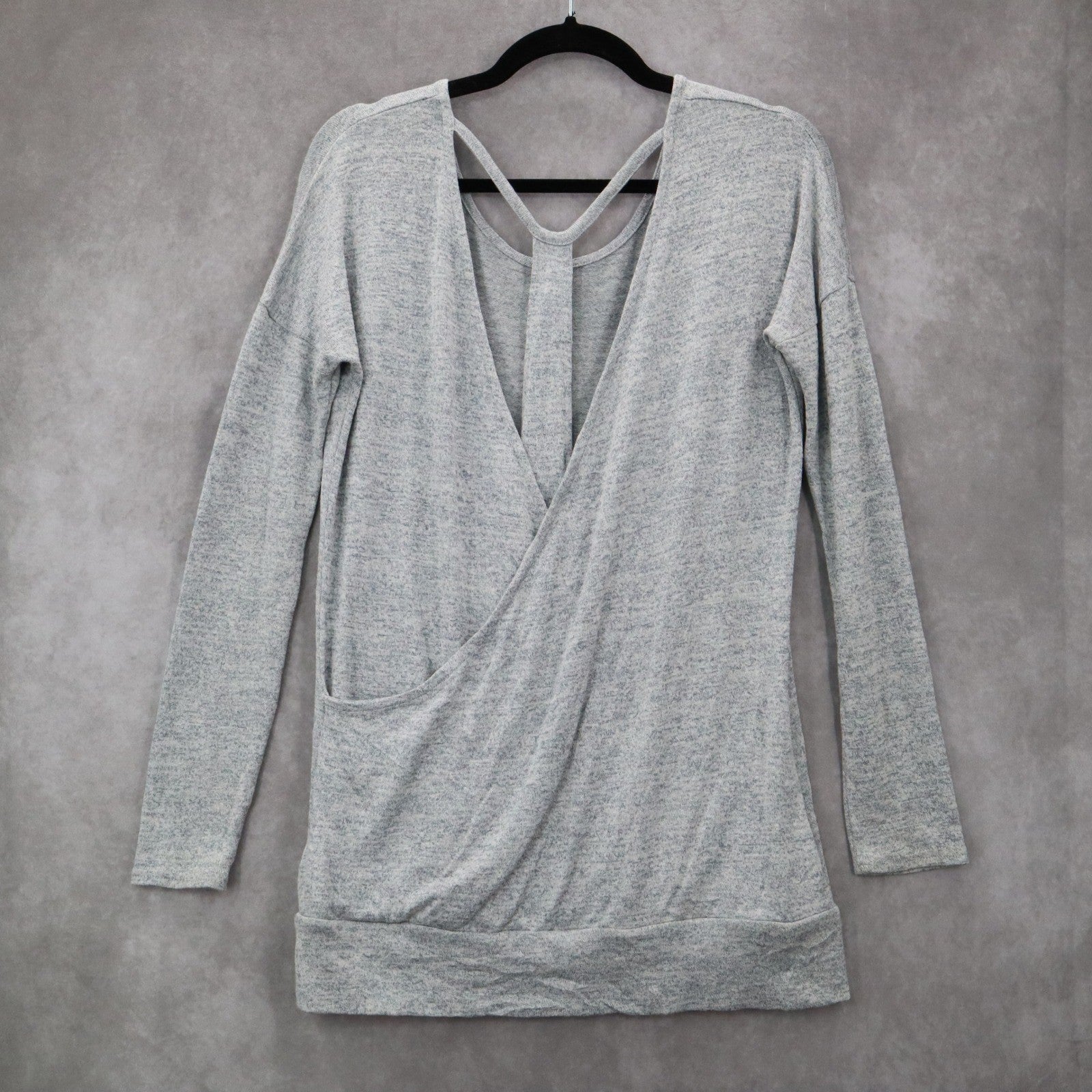 Athleta Gray Long Sleeve Knit Tunic Top Stretch Pullover Soft XS Extra Small